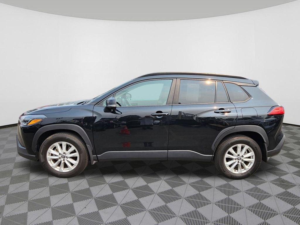 2023 Toyota Corolla Cross LE