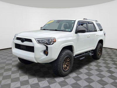 2022 Toyota 4Runner SR5
