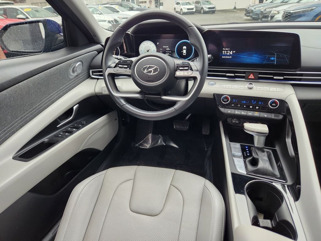 2023 Hyundai Elantra Limited