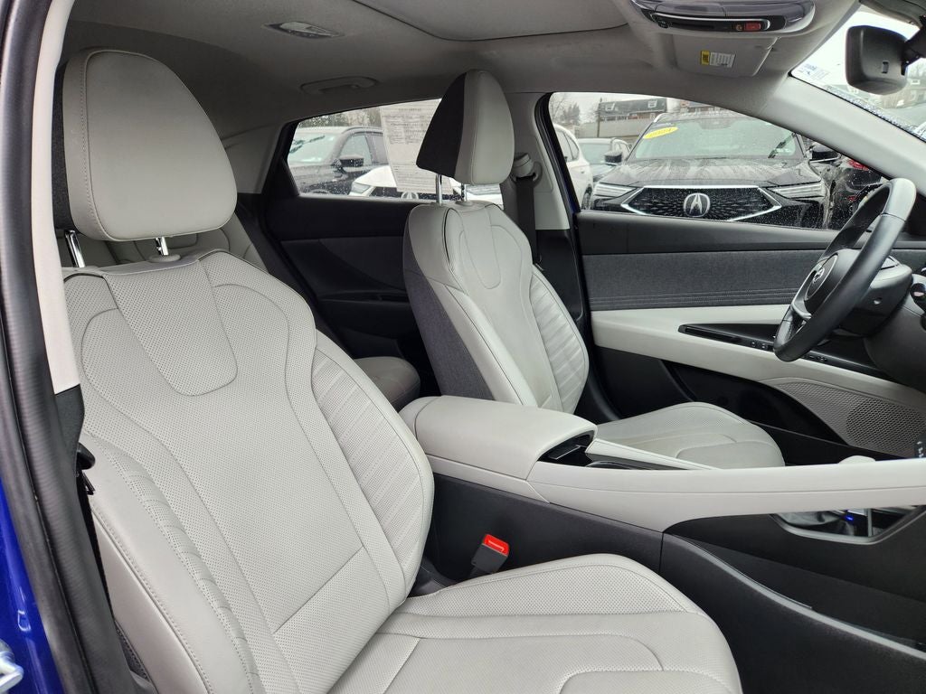 2023 Hyundai Elantra Limited