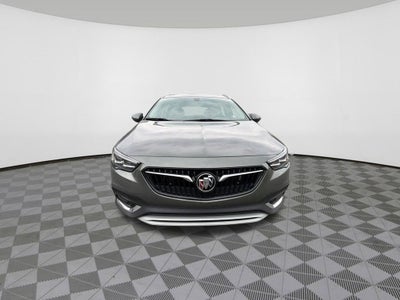 2018 Buick Regal TourX Essence