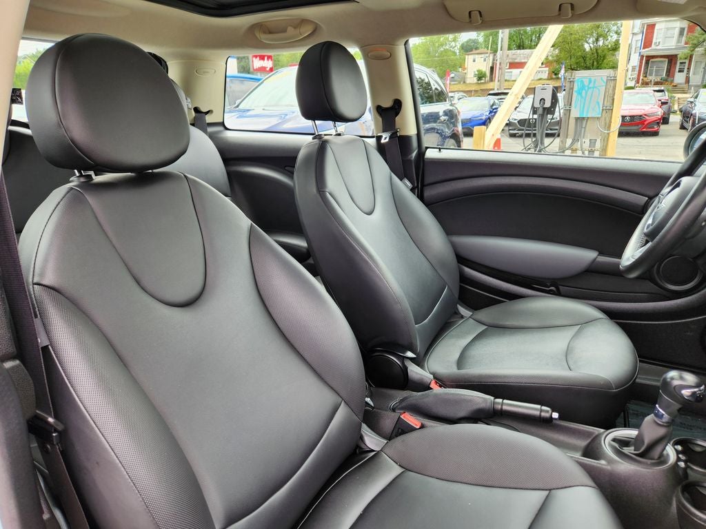 2012 MINI Cooper Base