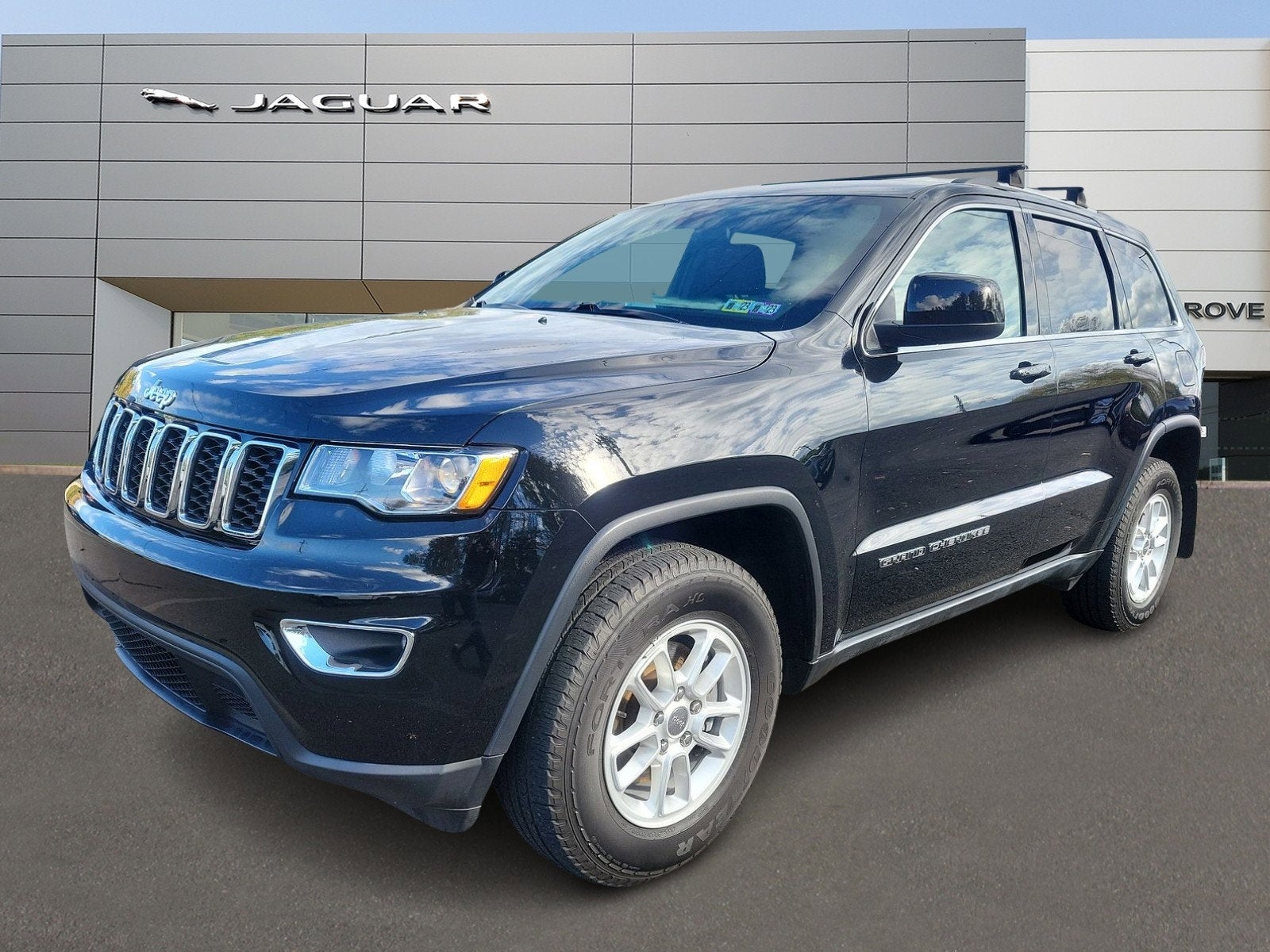 2020 Jeep Grand Cherokee Laredo E