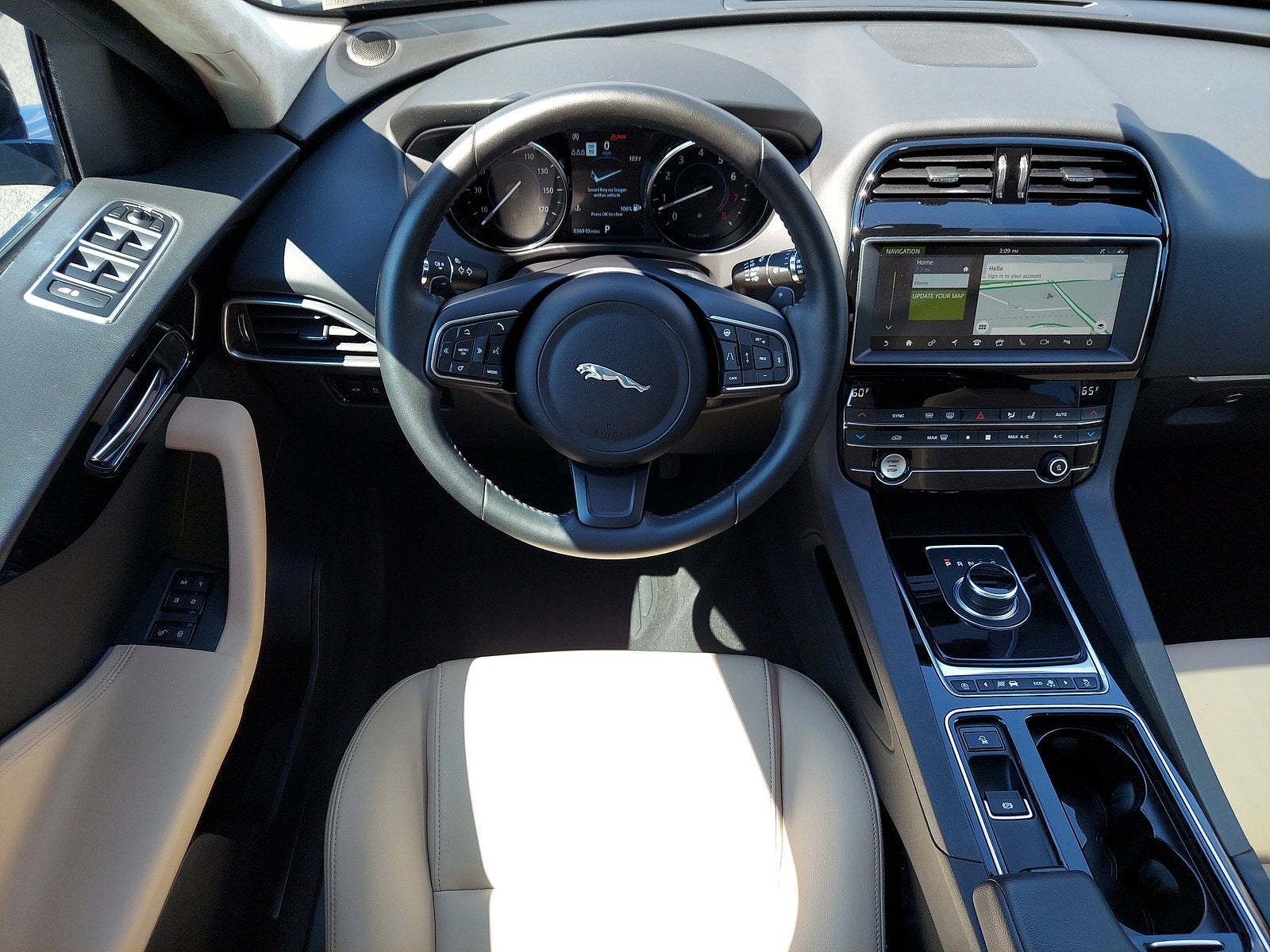 2020 Jaguar F-PACE 25t Premium