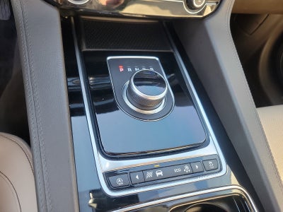 2020 Jaguar F-PACE 25t Prestige