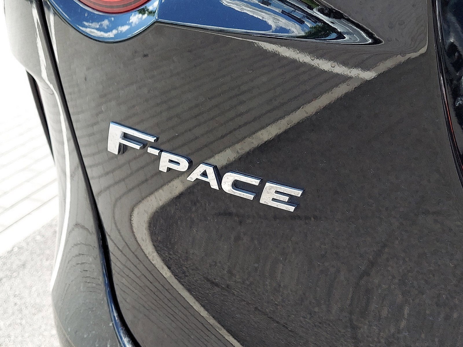 2020 Jaguar F-PACE SVR