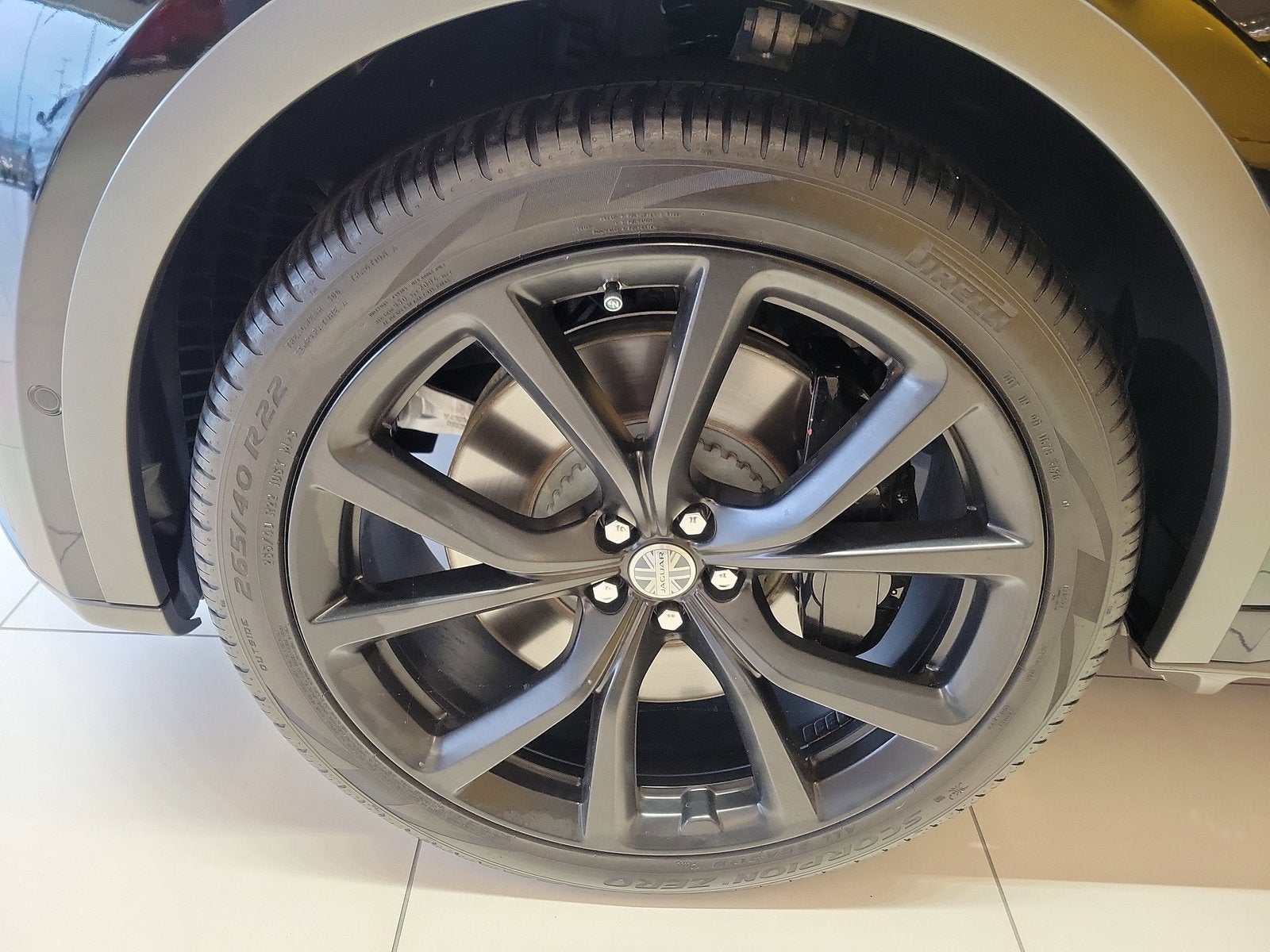 2020 Jaguar F-PACE SVR