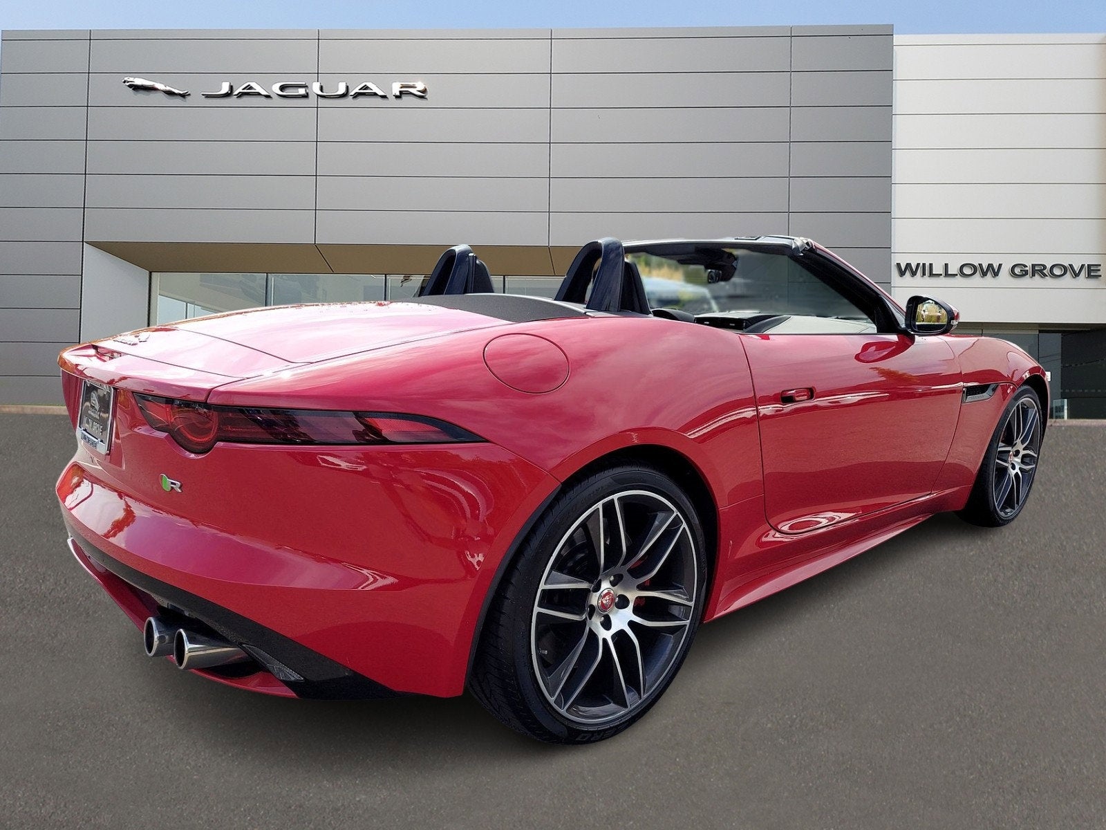 2020 Jaguar F-TYPE R