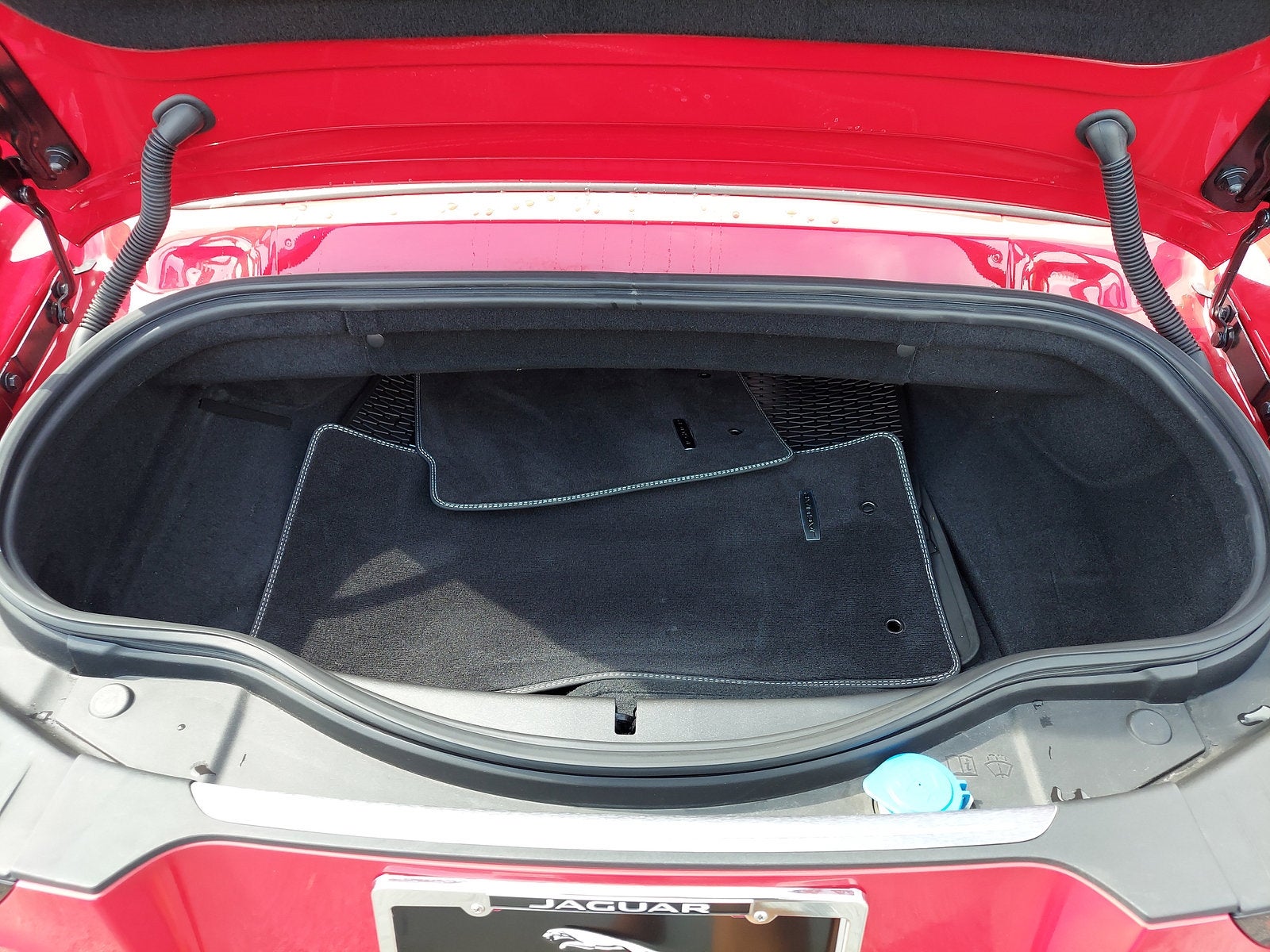 2020 Jaguar F-TYPE R