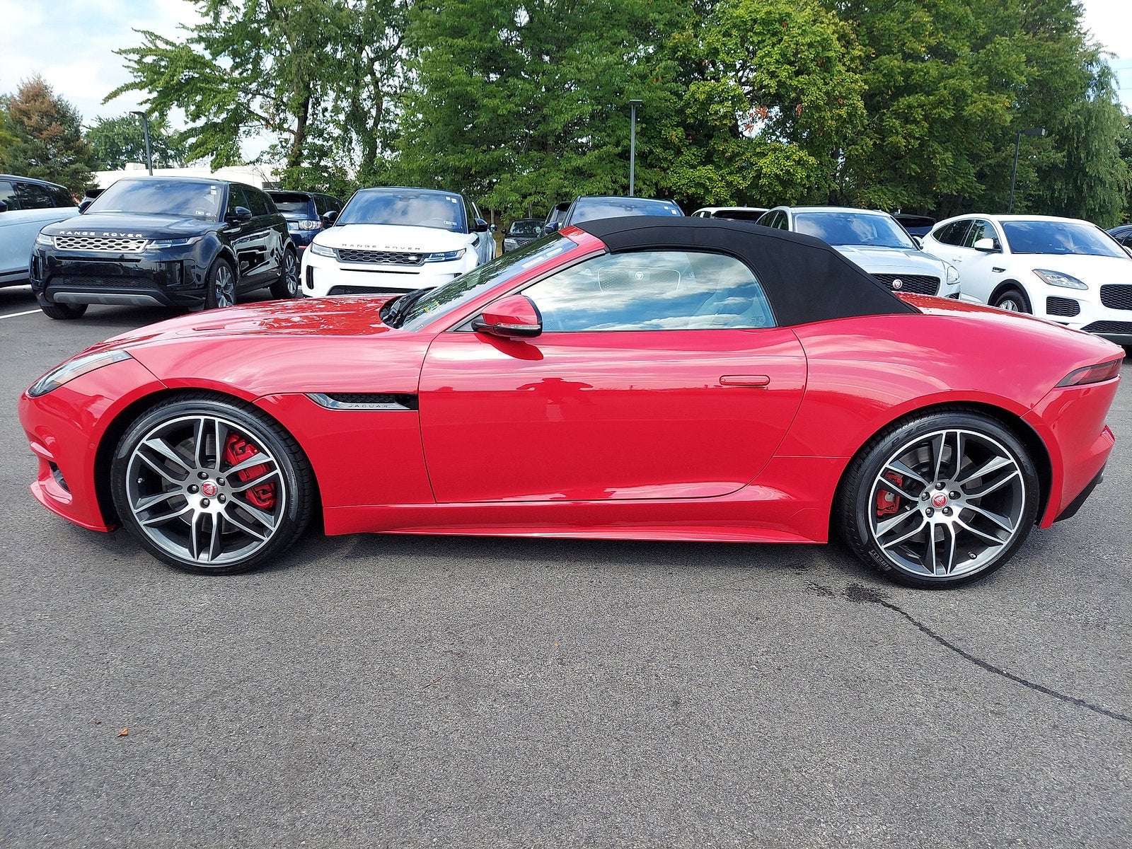 2020 Jaguar F-TYPE R