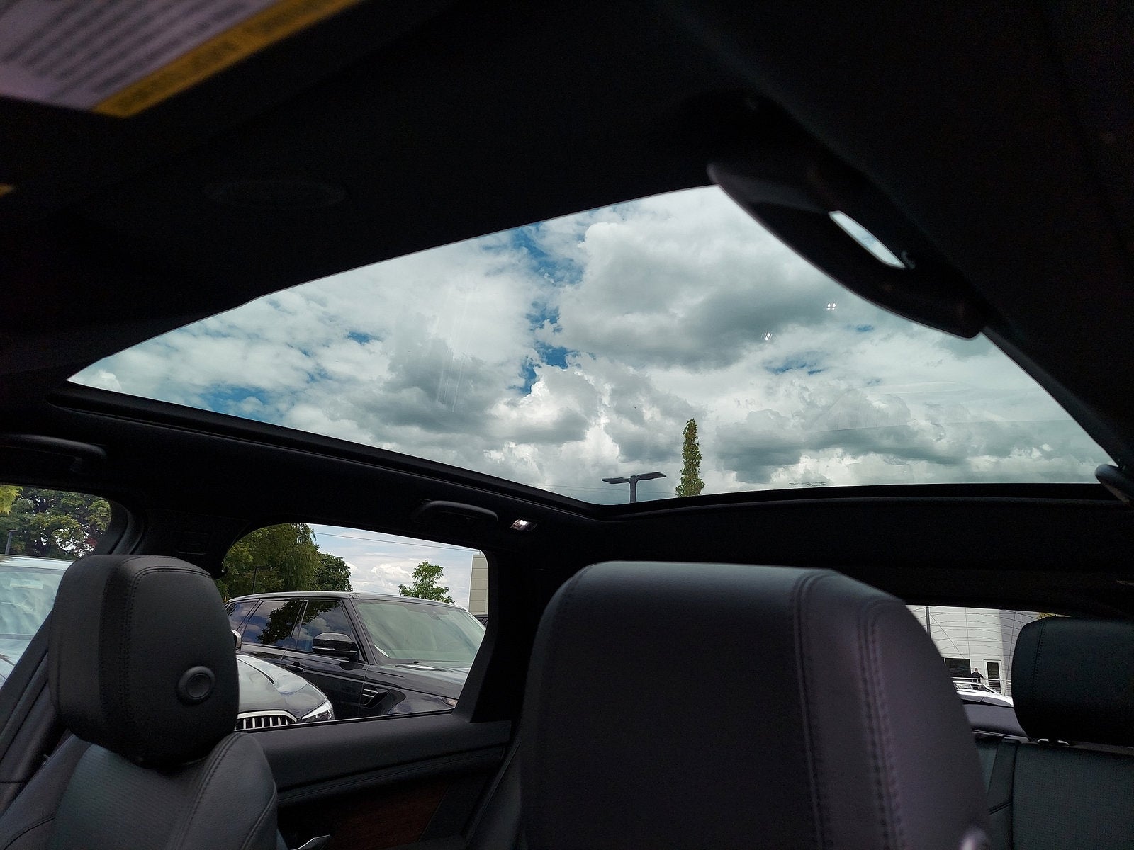 2021 Land Rover Discovery Sport SE