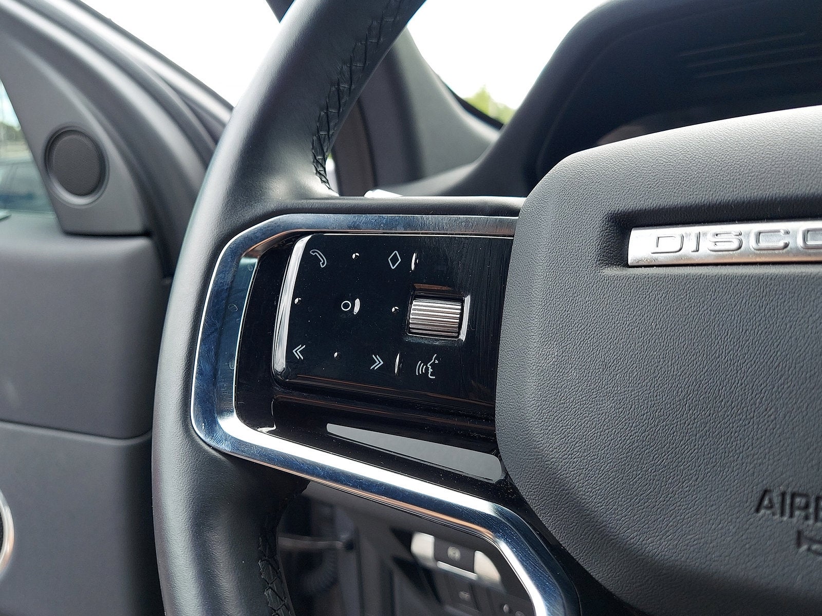 2021 Land Rover Discovery Sport SE