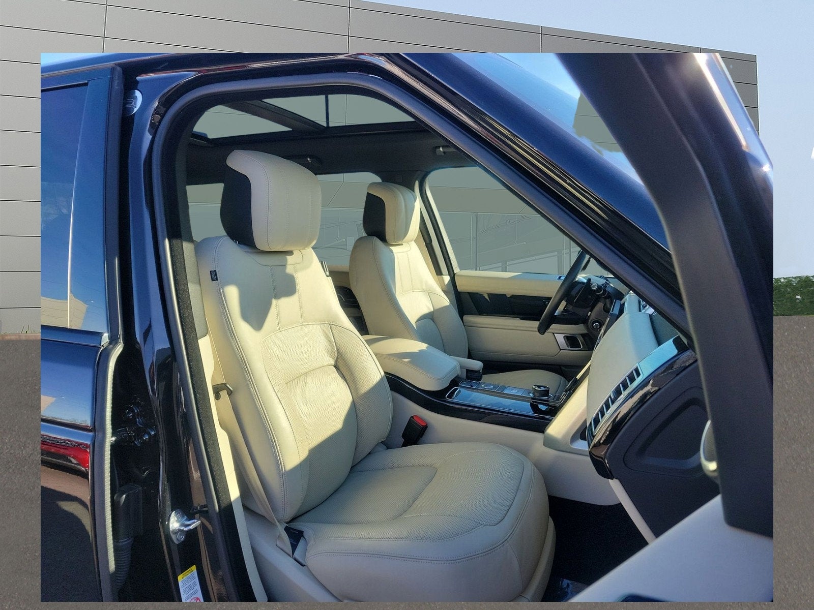 2020 Land Rover Range Rover P525 HSE