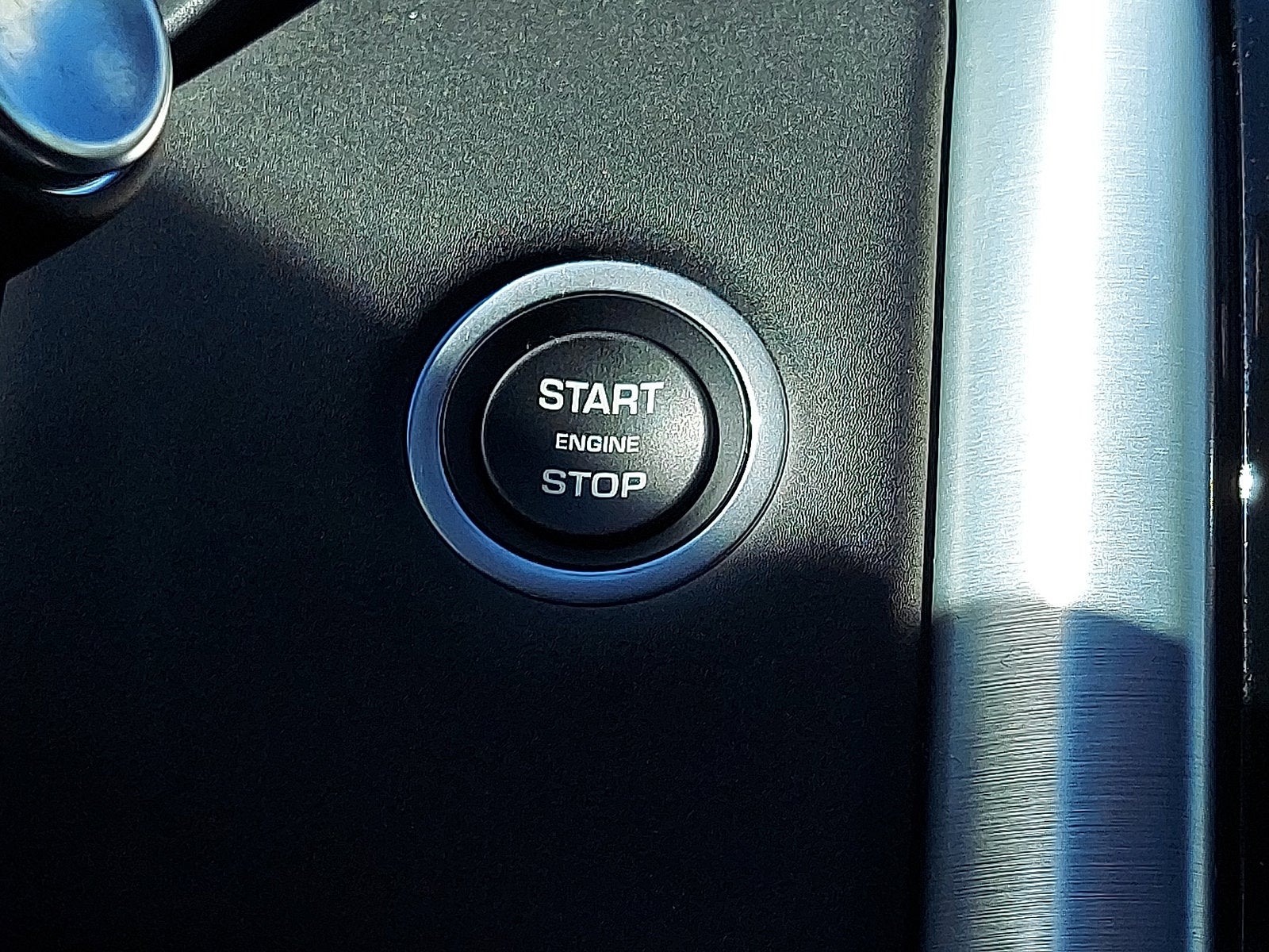 2020 Land Rover Discovery HSE