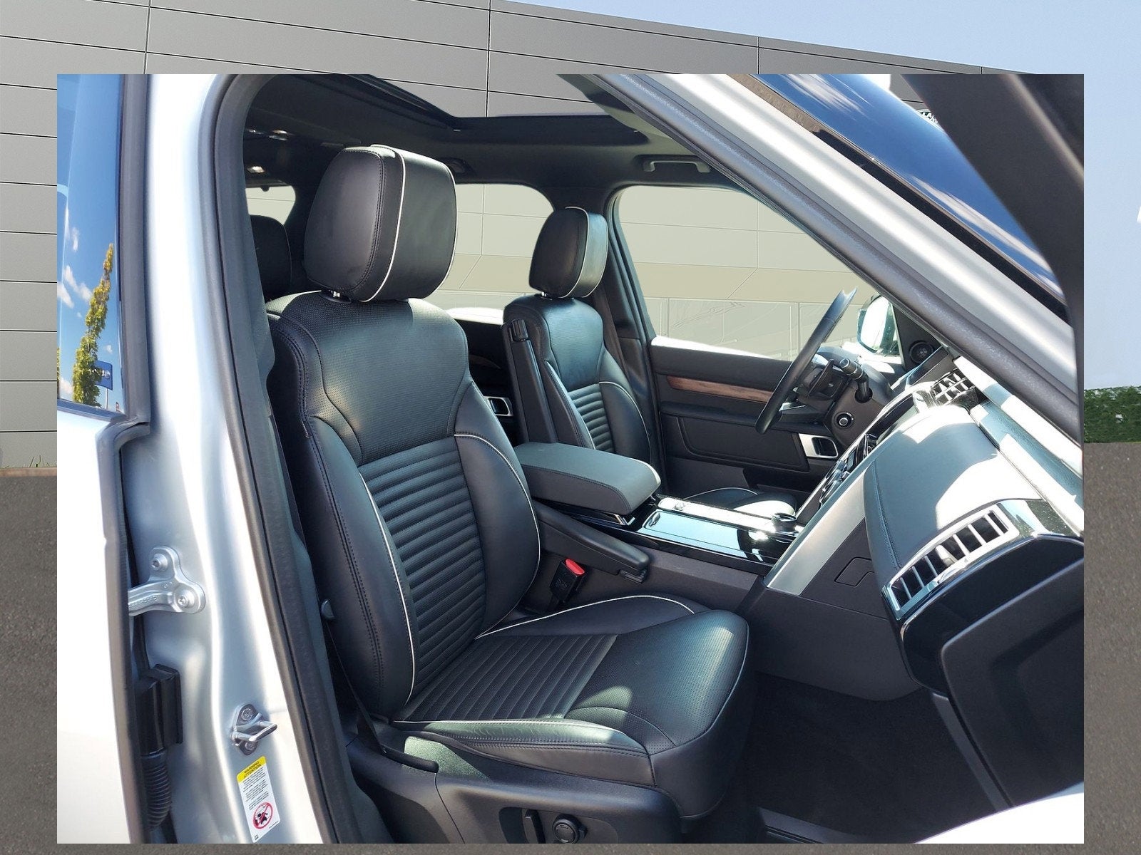 2020 Land Rover Discovery HSE