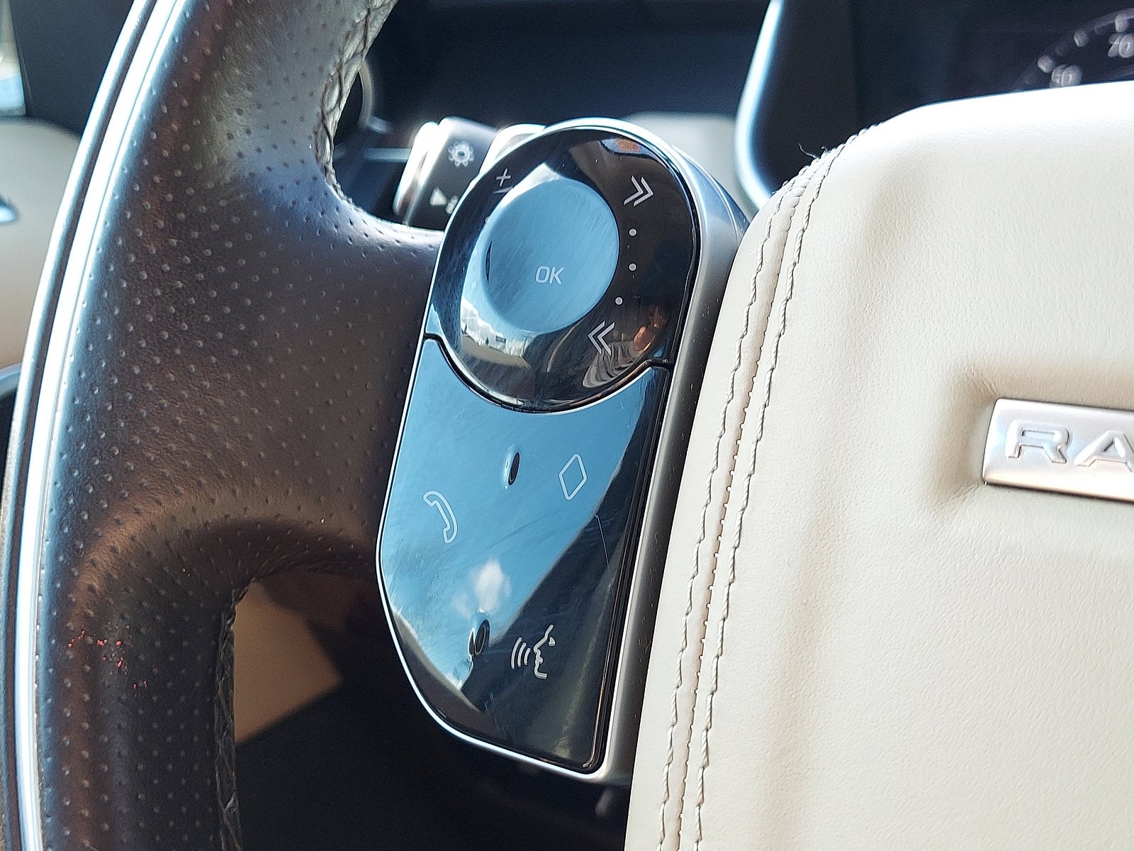 2021 Land Rover Range Rover Sport HSE Silver Edition