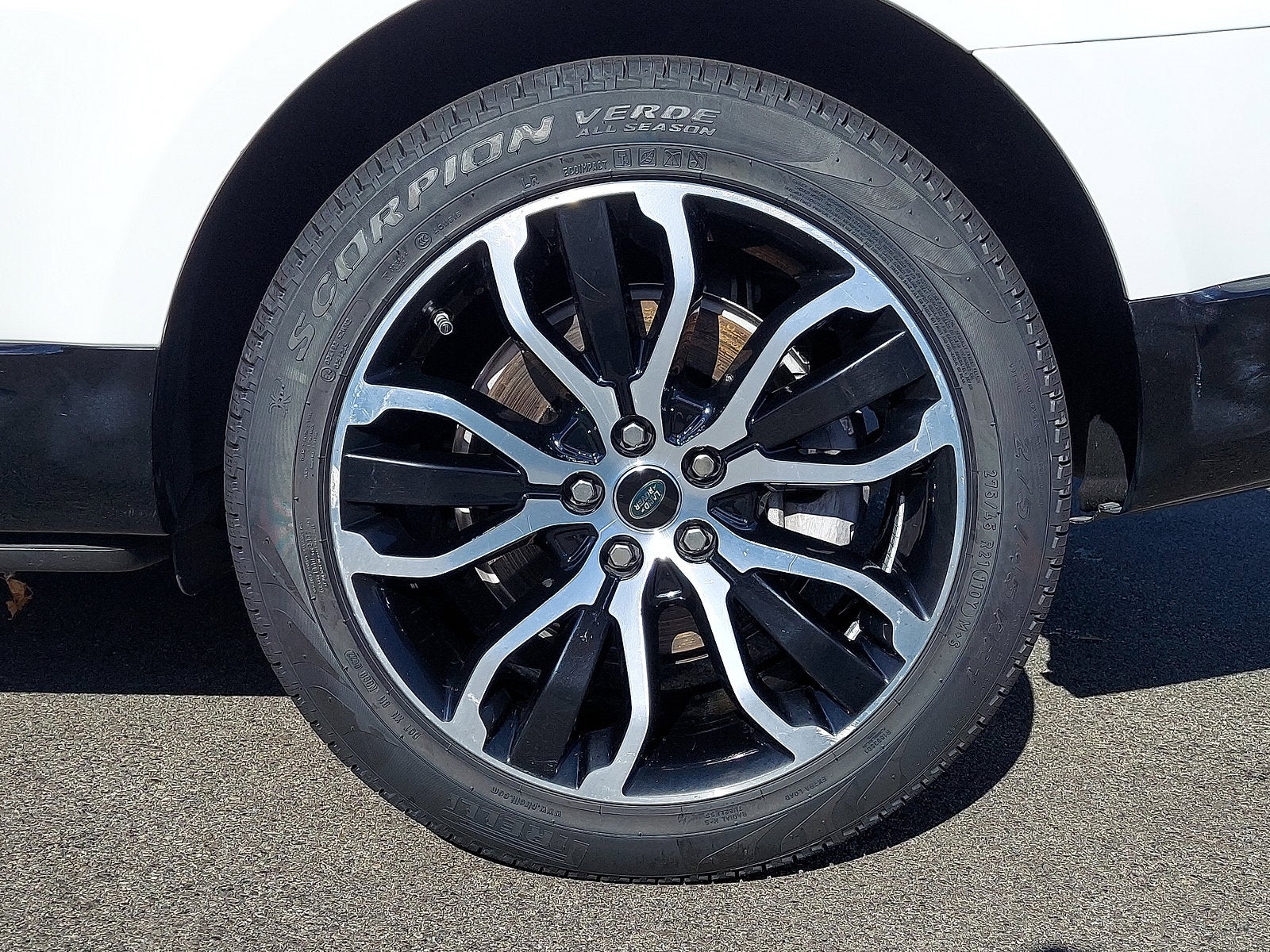 2021 Land Rover Range Rover Sport HSE Silver Edition