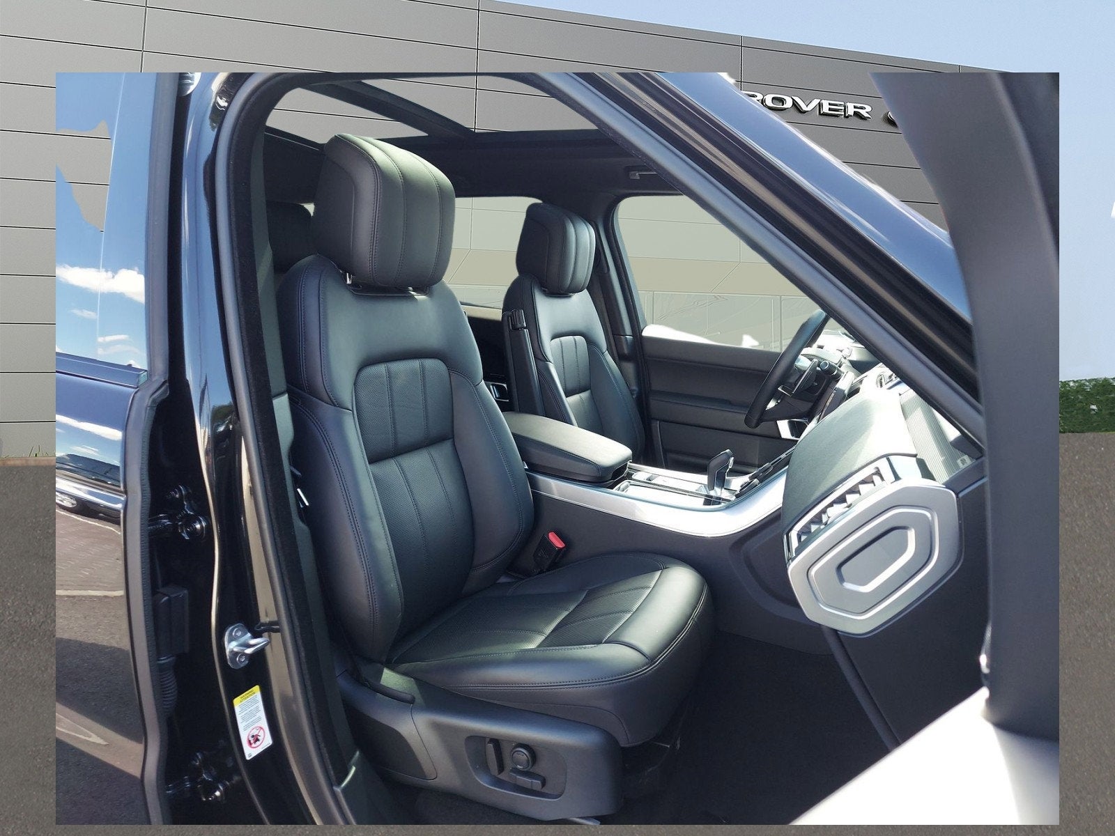 2022 Land Rover Range Rover Sport HSE Silver Edition