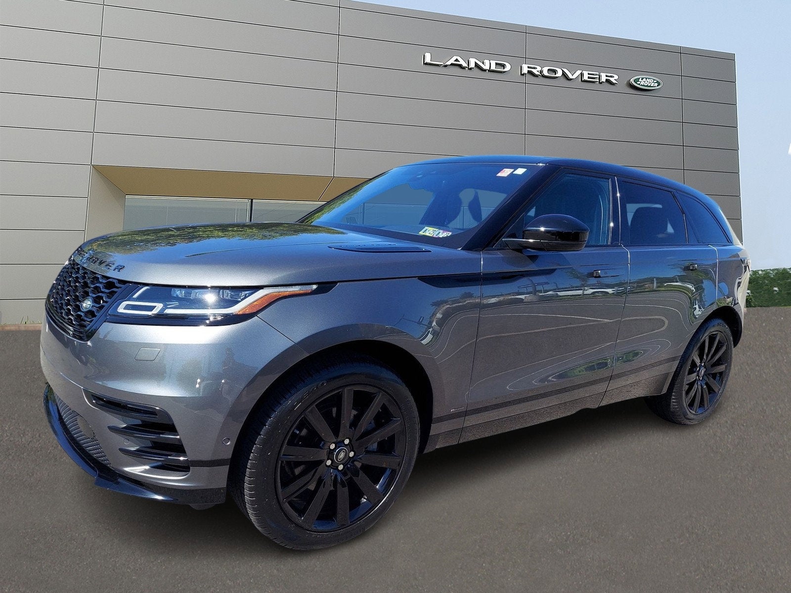 2019 Land Rover Range Rover Velar R-Dynamic HSE
