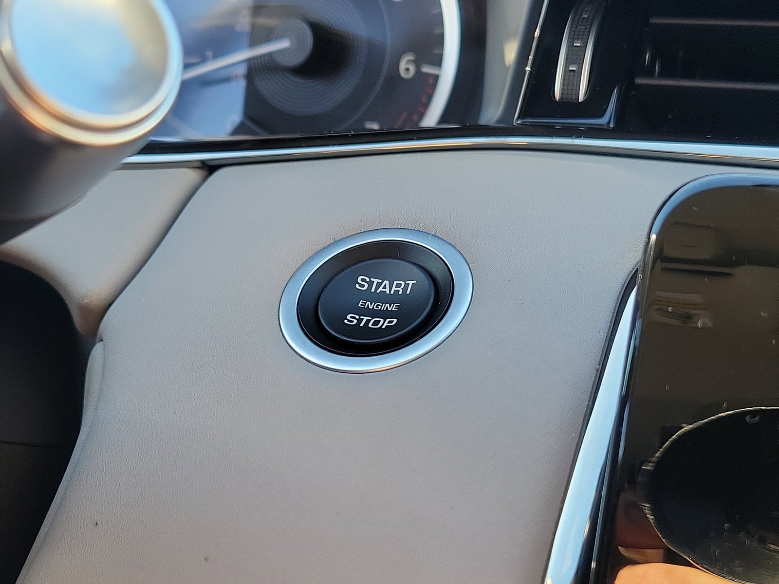 2022 Land Rover Range Rover Evoque R-Dynamic S