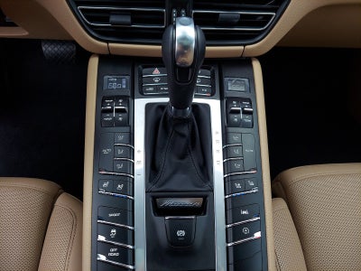 2021 Porsche Macan S