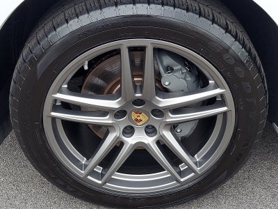 2021 Porsche Macan S