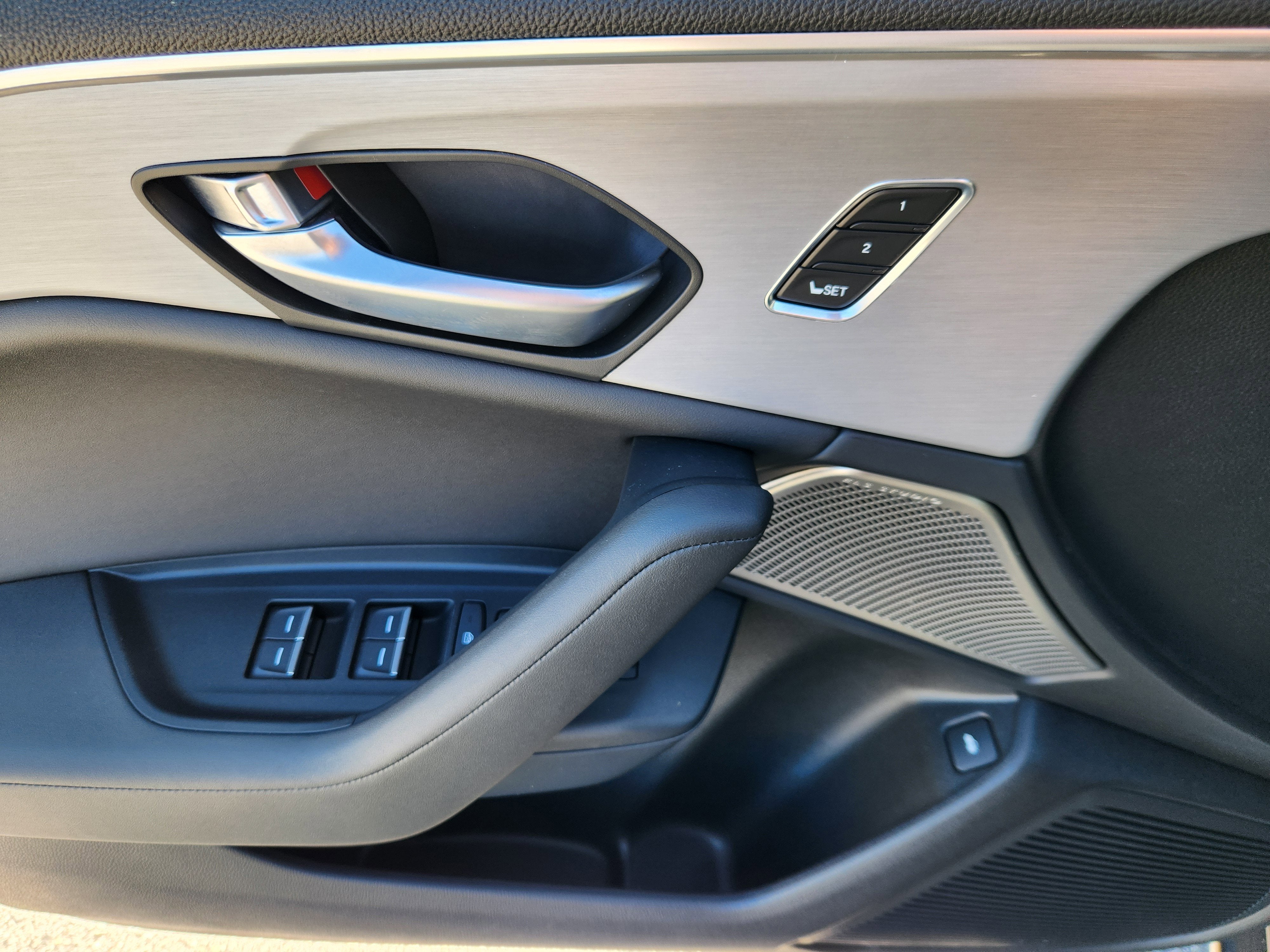 2025 Acura TLX w/Technology Package