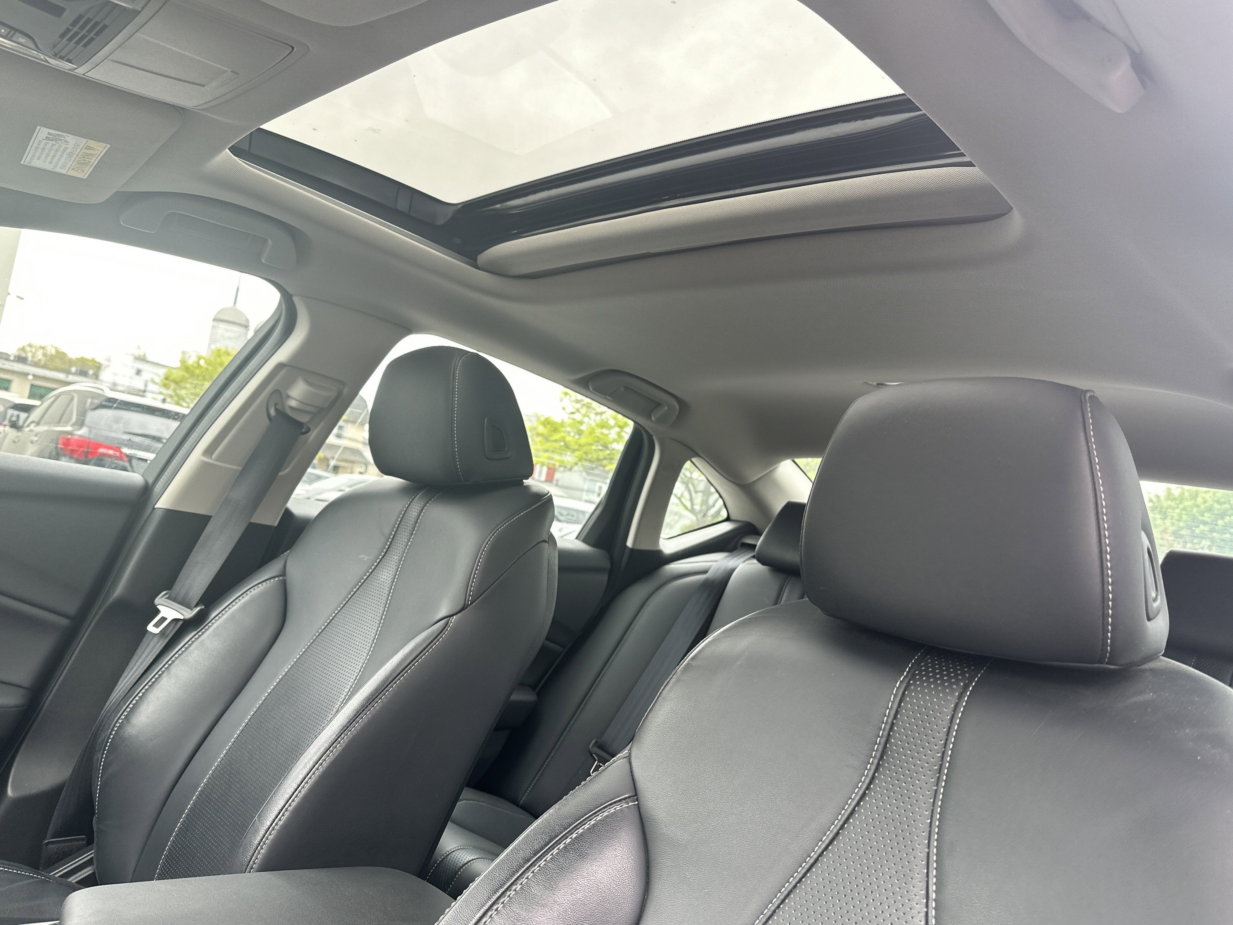 2023 Acura TLX w/Technology Package