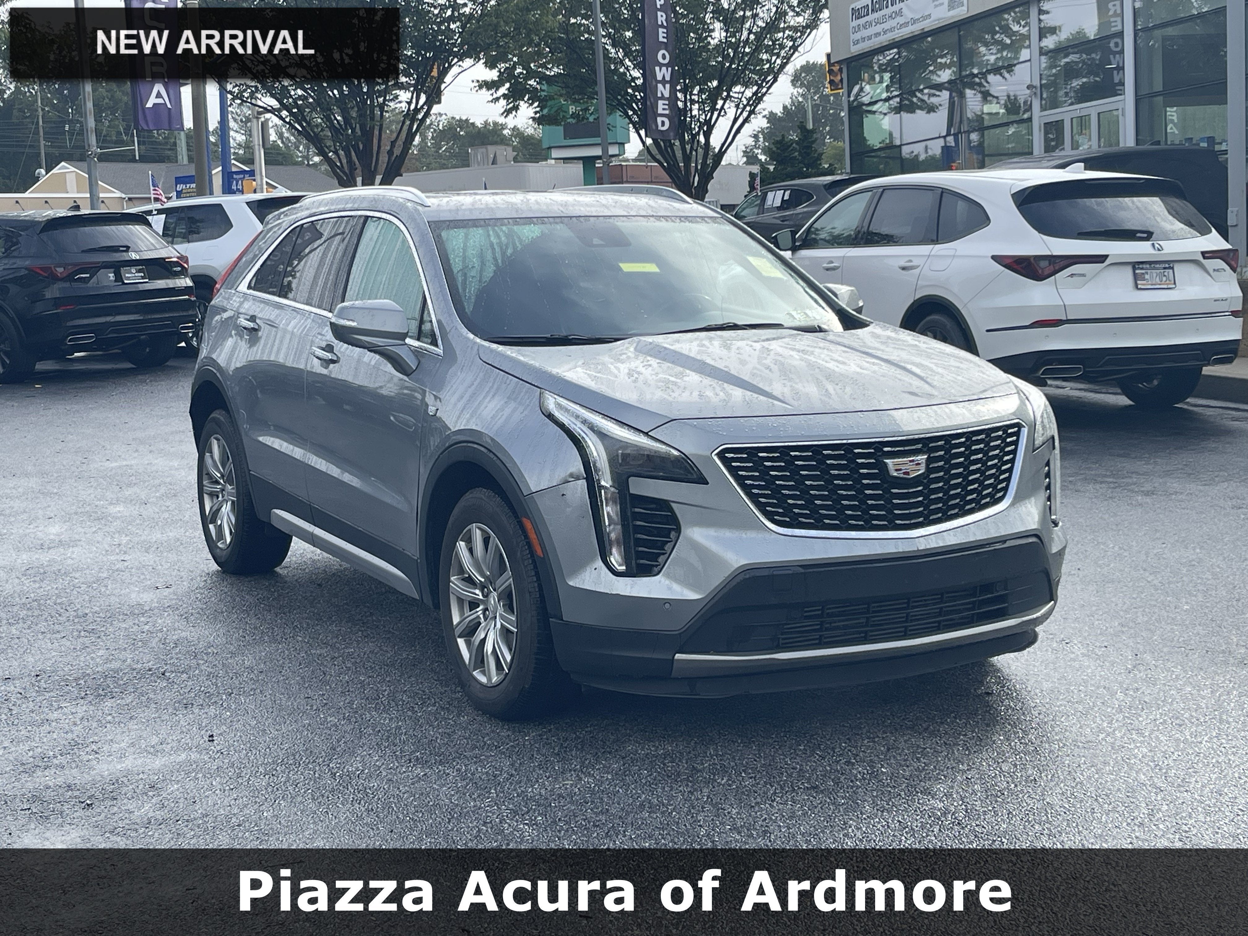 2023 Cadillac XT4 FWD Premium Luxury