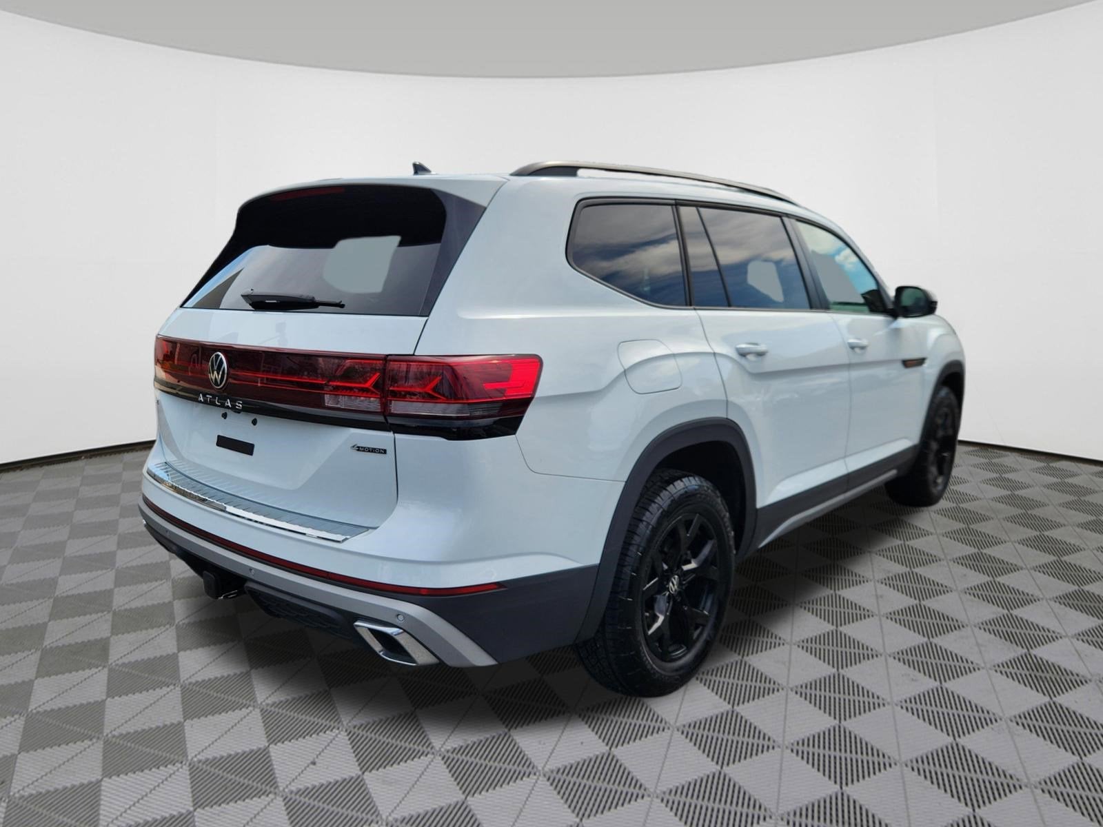 2025 Volkswagen Atlas 2.0T Peak Edition