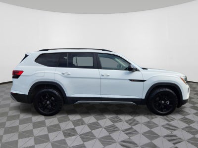 2025 Volkswagen Atlas 2.0T Peak Edition