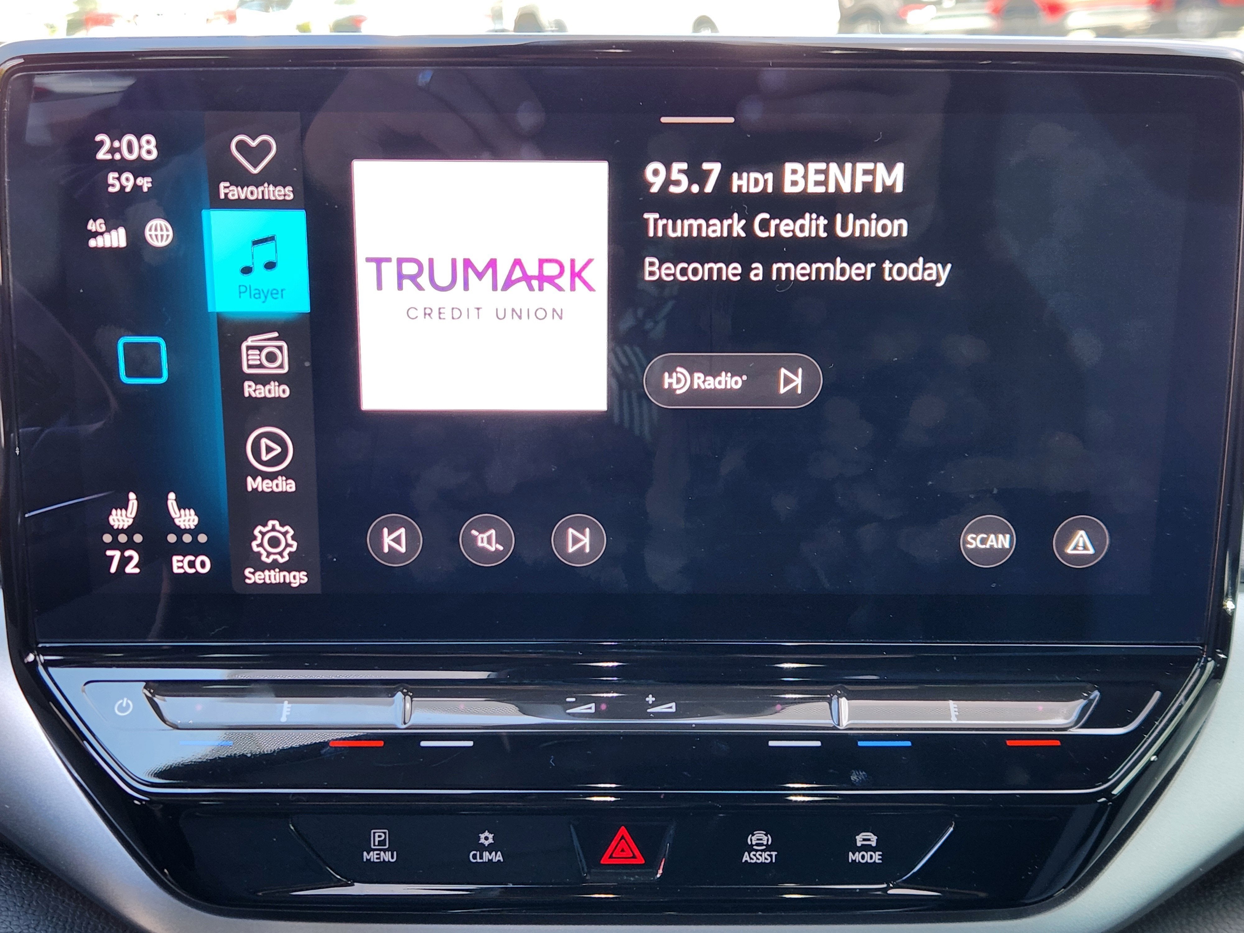 2023 Volkswagen ID.4 Pro