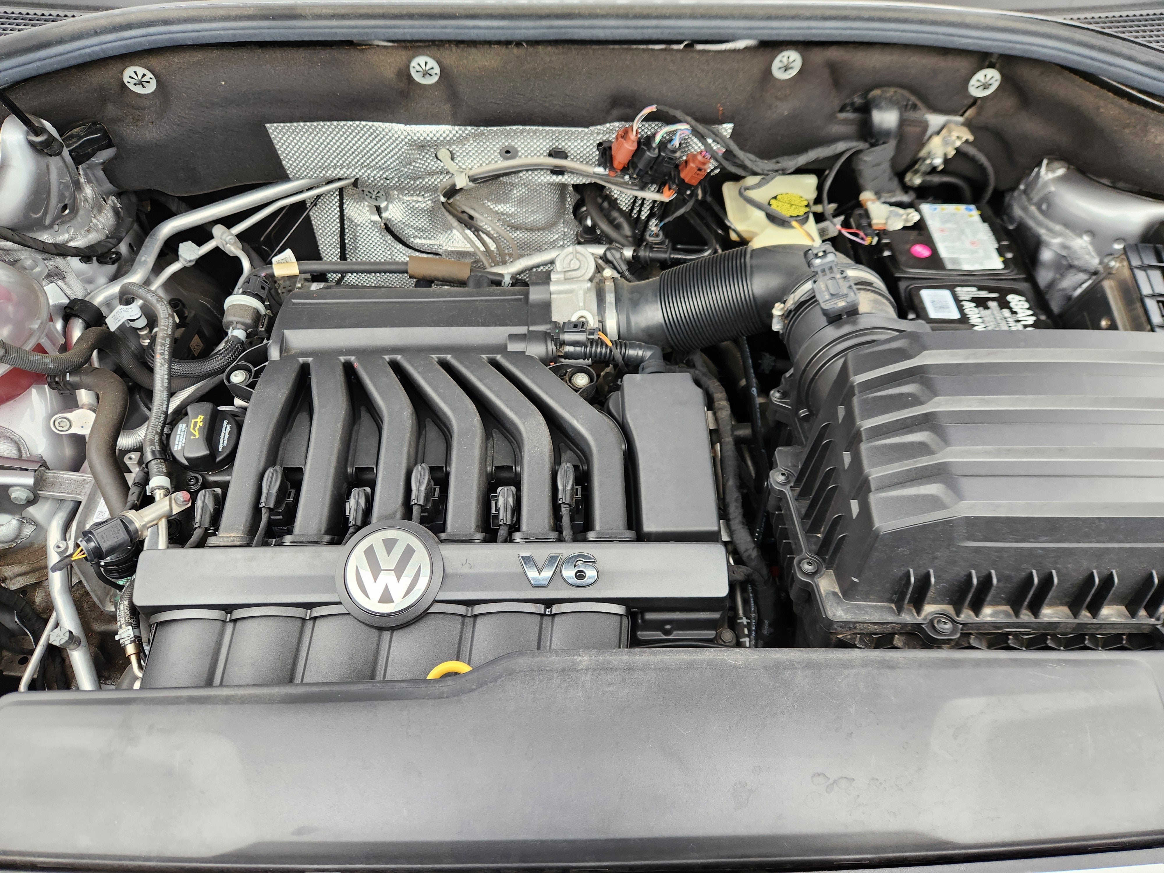 2021 Volkswagen Atlas 3.6L V6 SE w/Technology