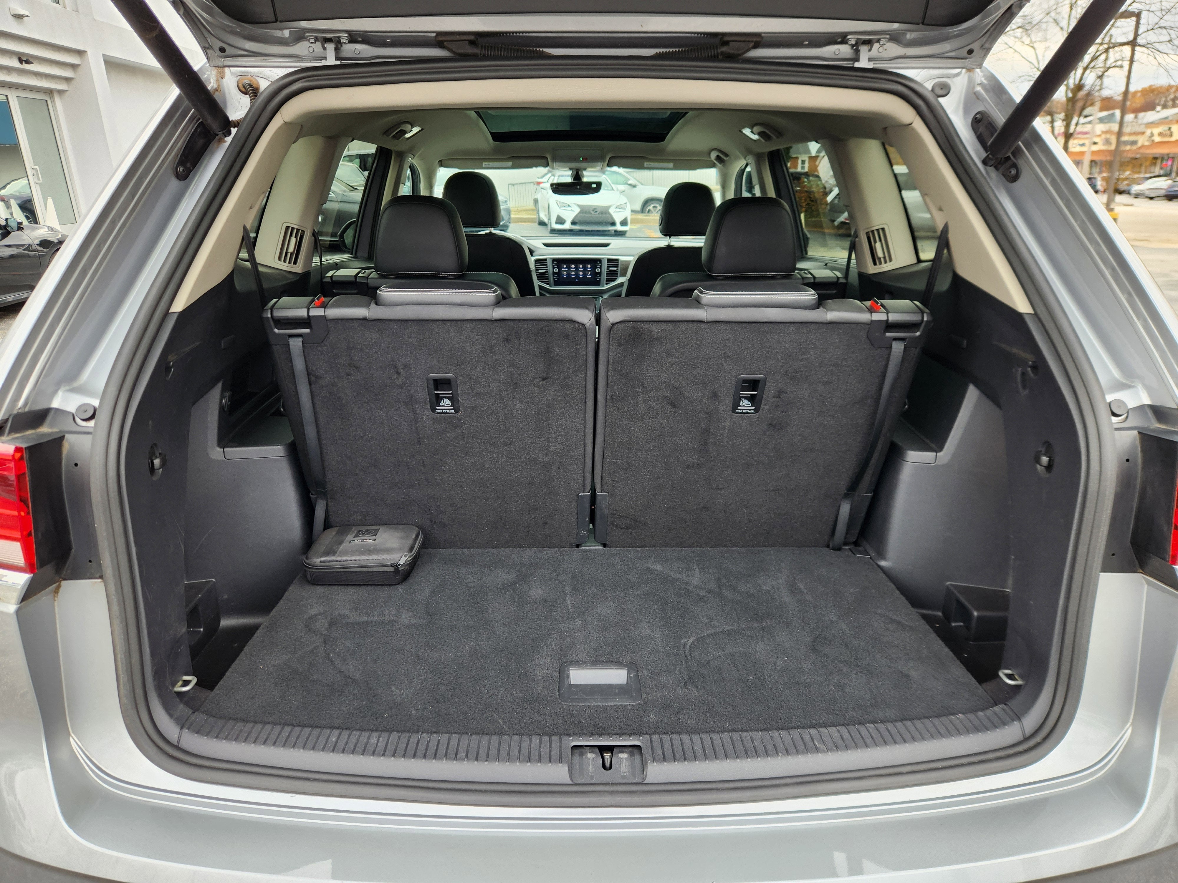 2021 Volkswagen Atlas 3.6L V6 SE w/Technology