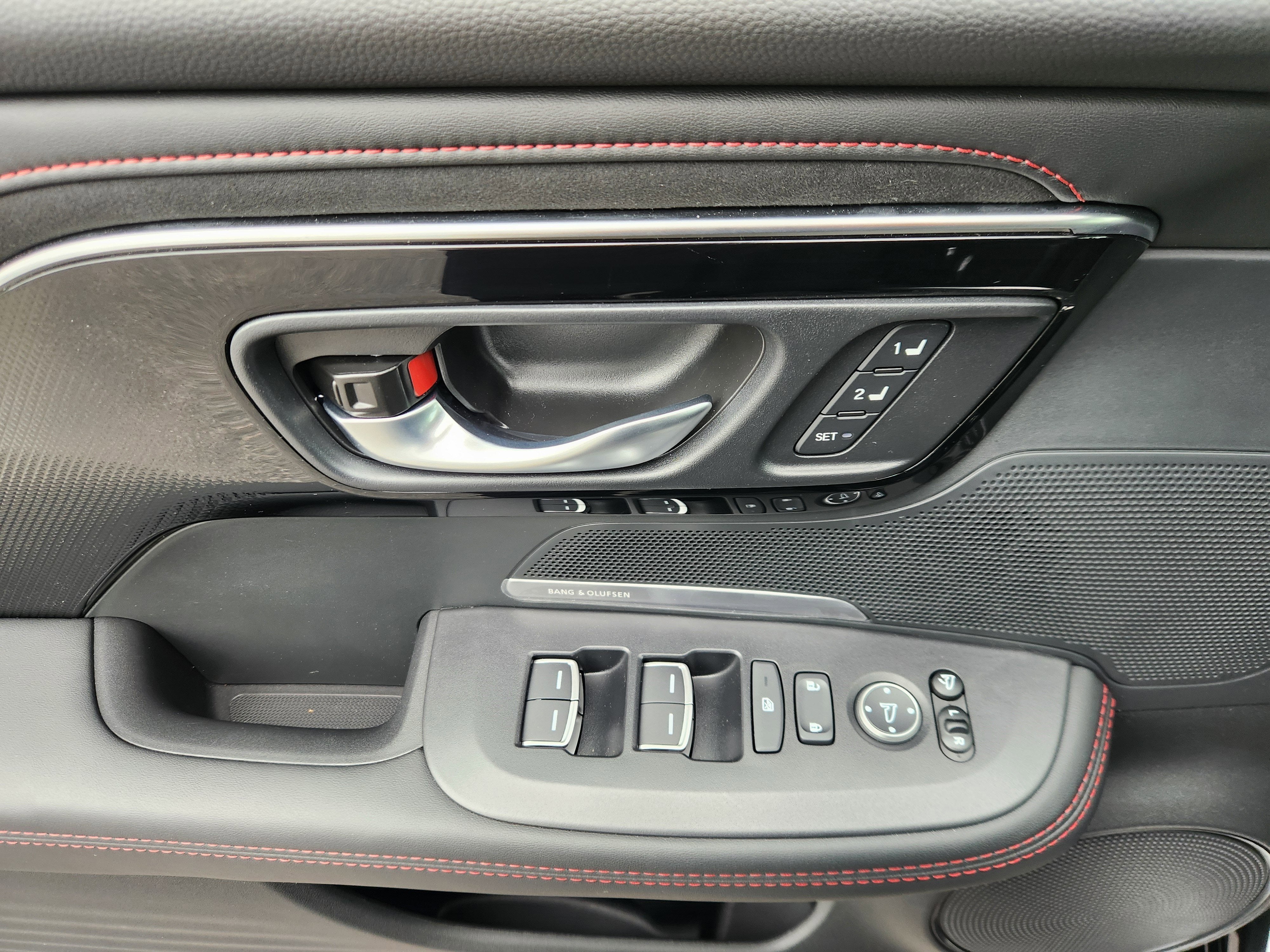 2025 Acura ADX w/A-Spec Advance Package