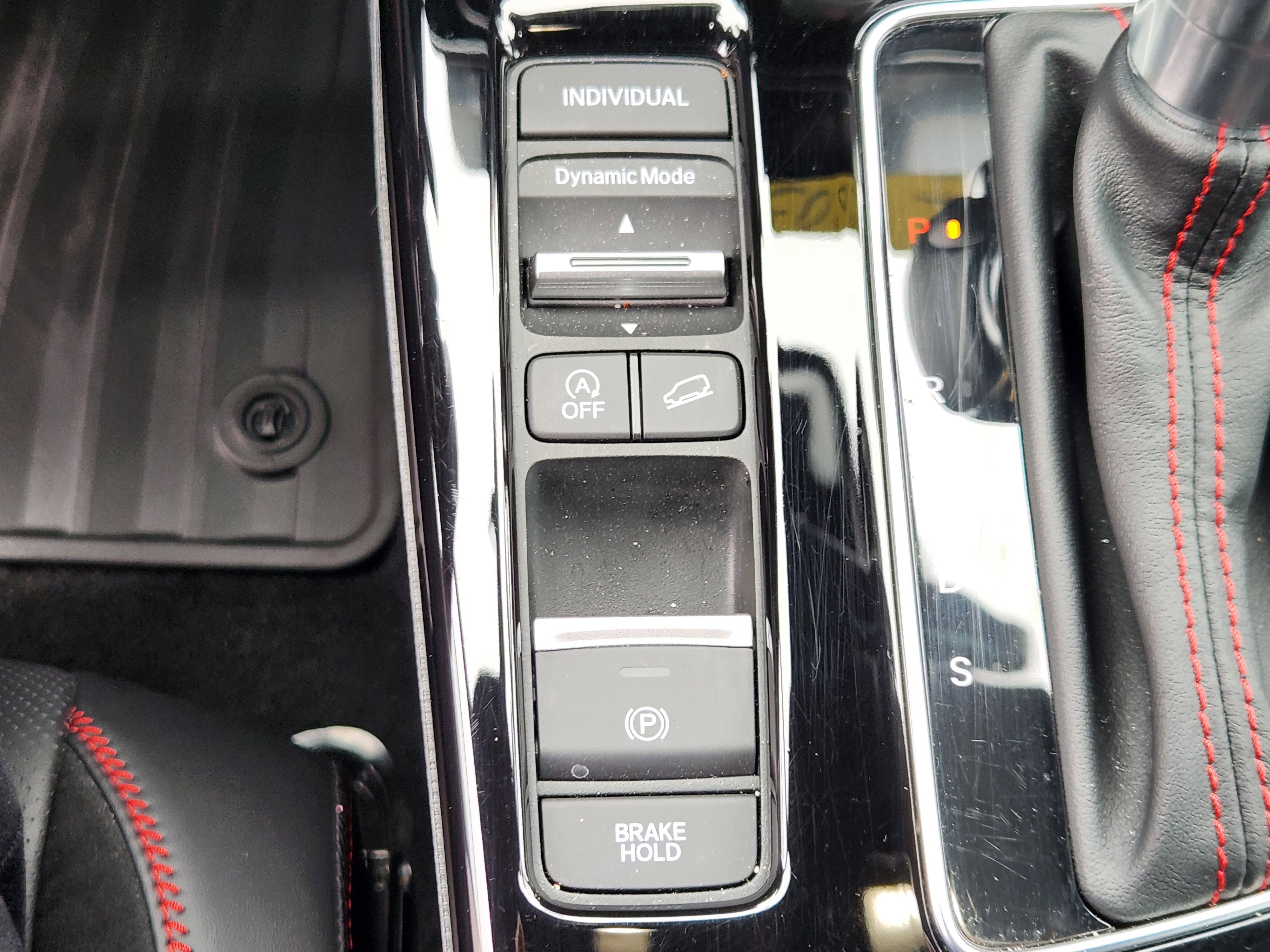 2025 Acura ADX w/A-Spec Advance Package