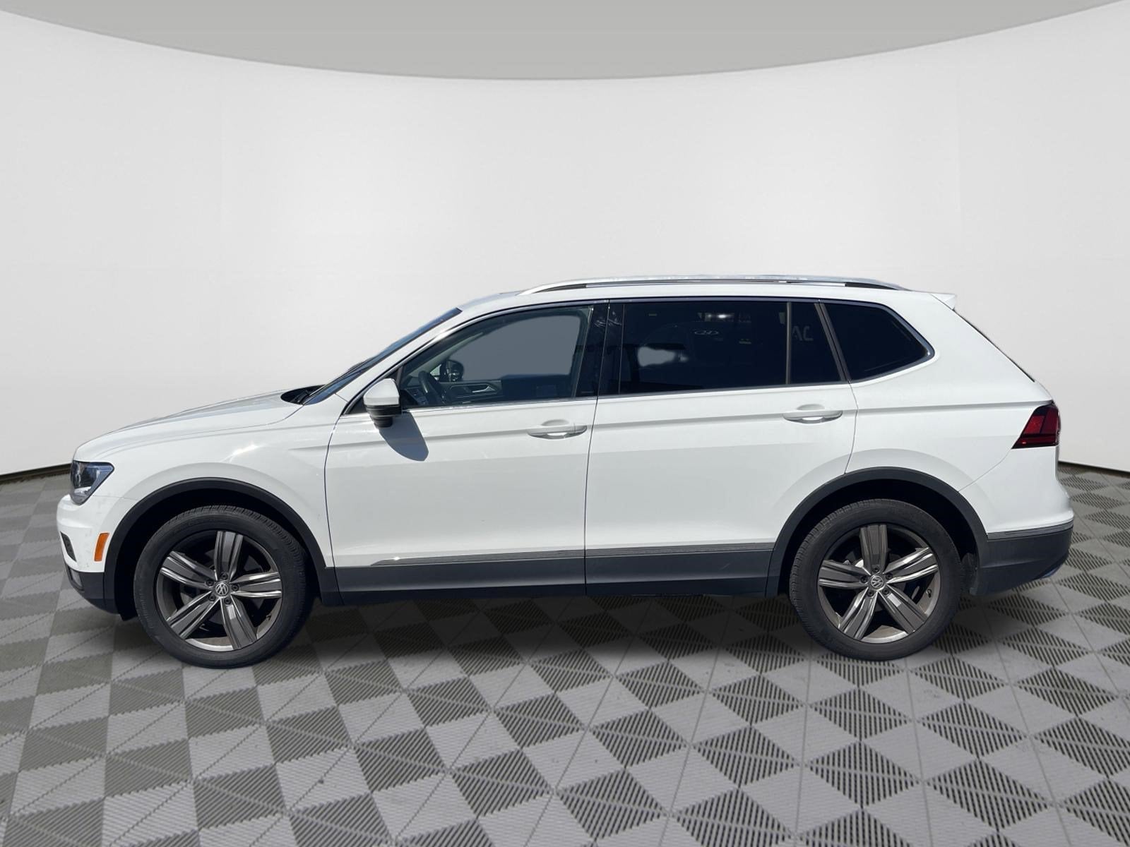 2021 Volkswagen Tiguan Base