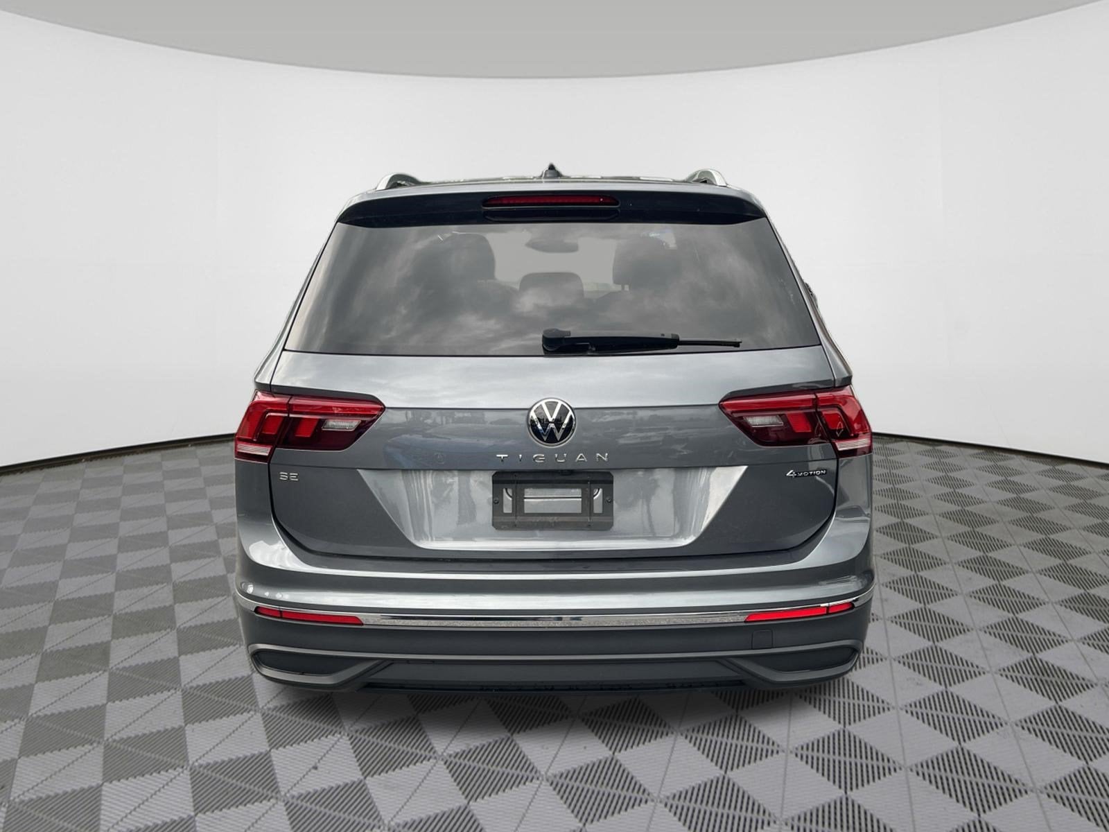 2023 Volkswagen Tiguan SE