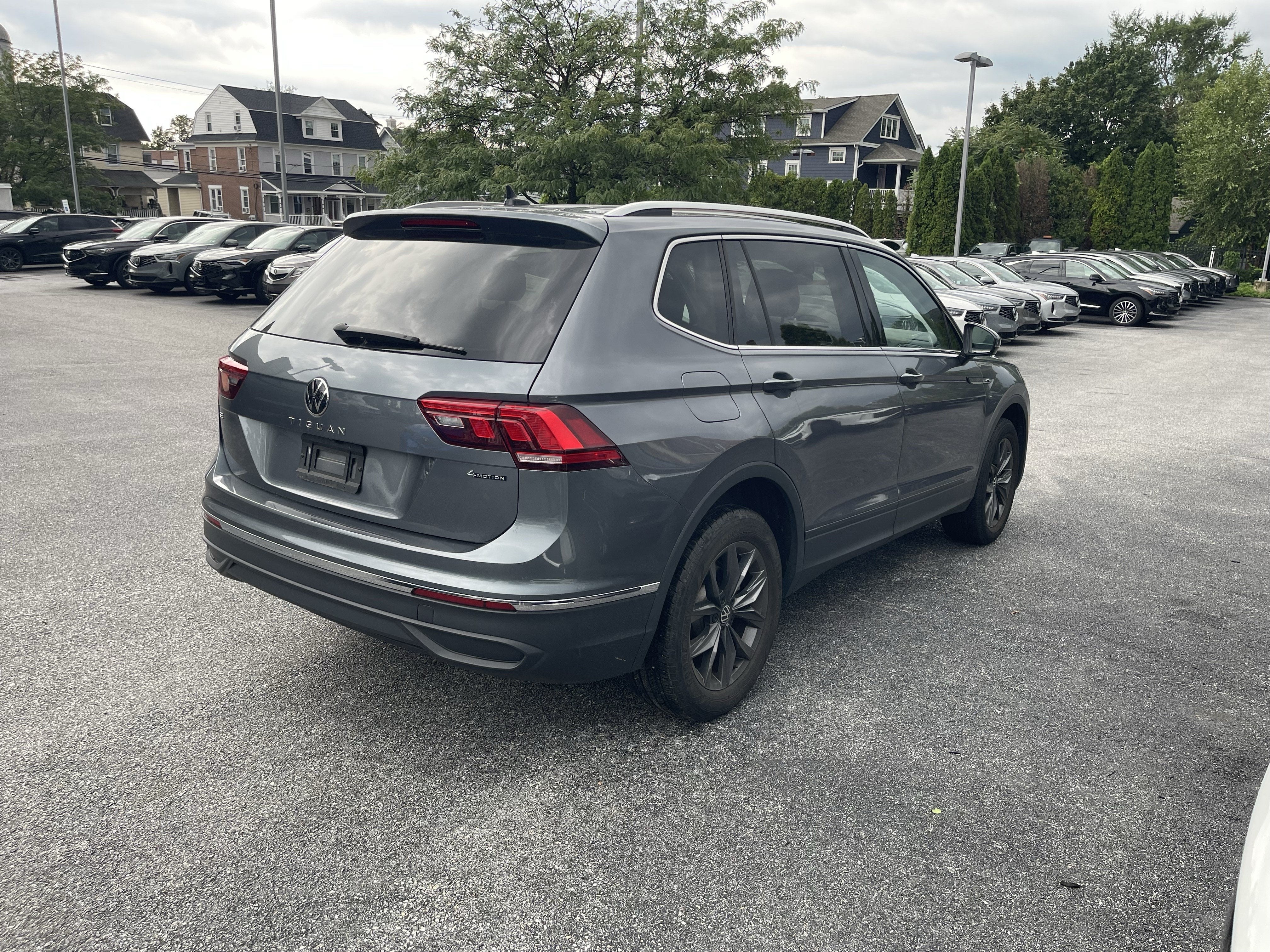 2023 Volkswagen Tiguan SE