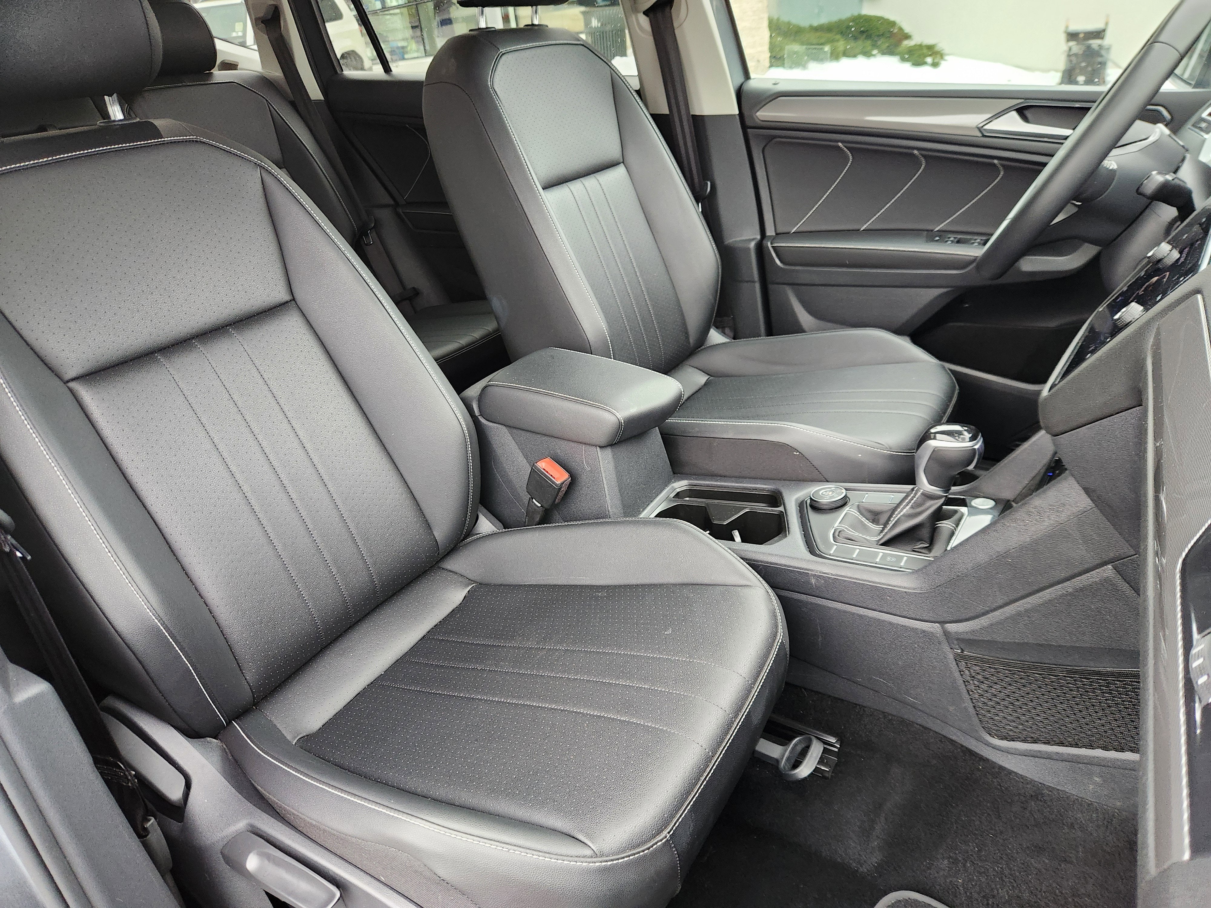 2023 Volkswagen Tiguan SE