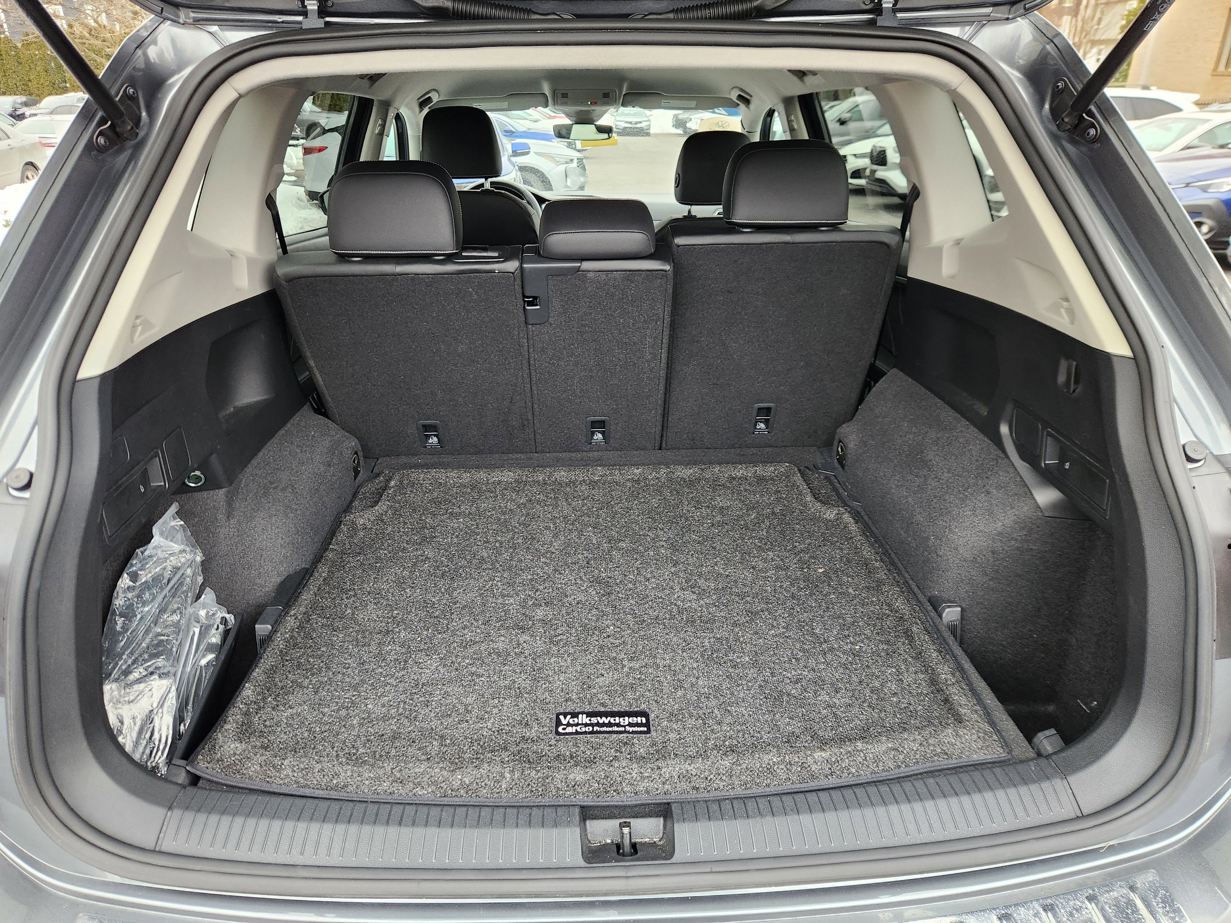 2023 Volkswagen Tiguan SE