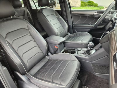 2023 Volkswagen Tiguan SEL R-Line