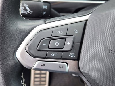 2023 Volkswagen Tiguan SEL R-Line
