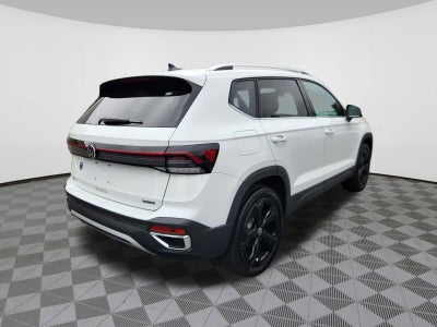 2025 Volkswagen Taos SEL