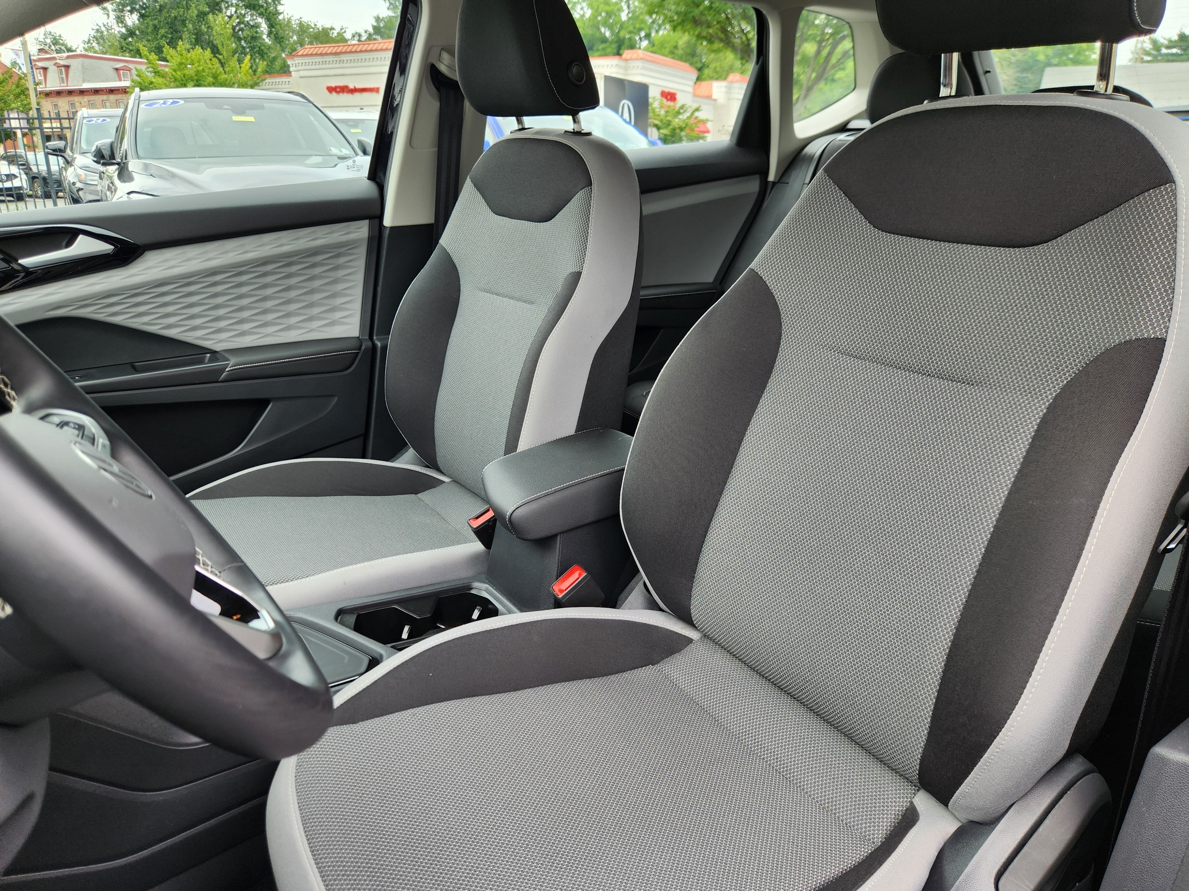 2024 Volkswagen Taos S