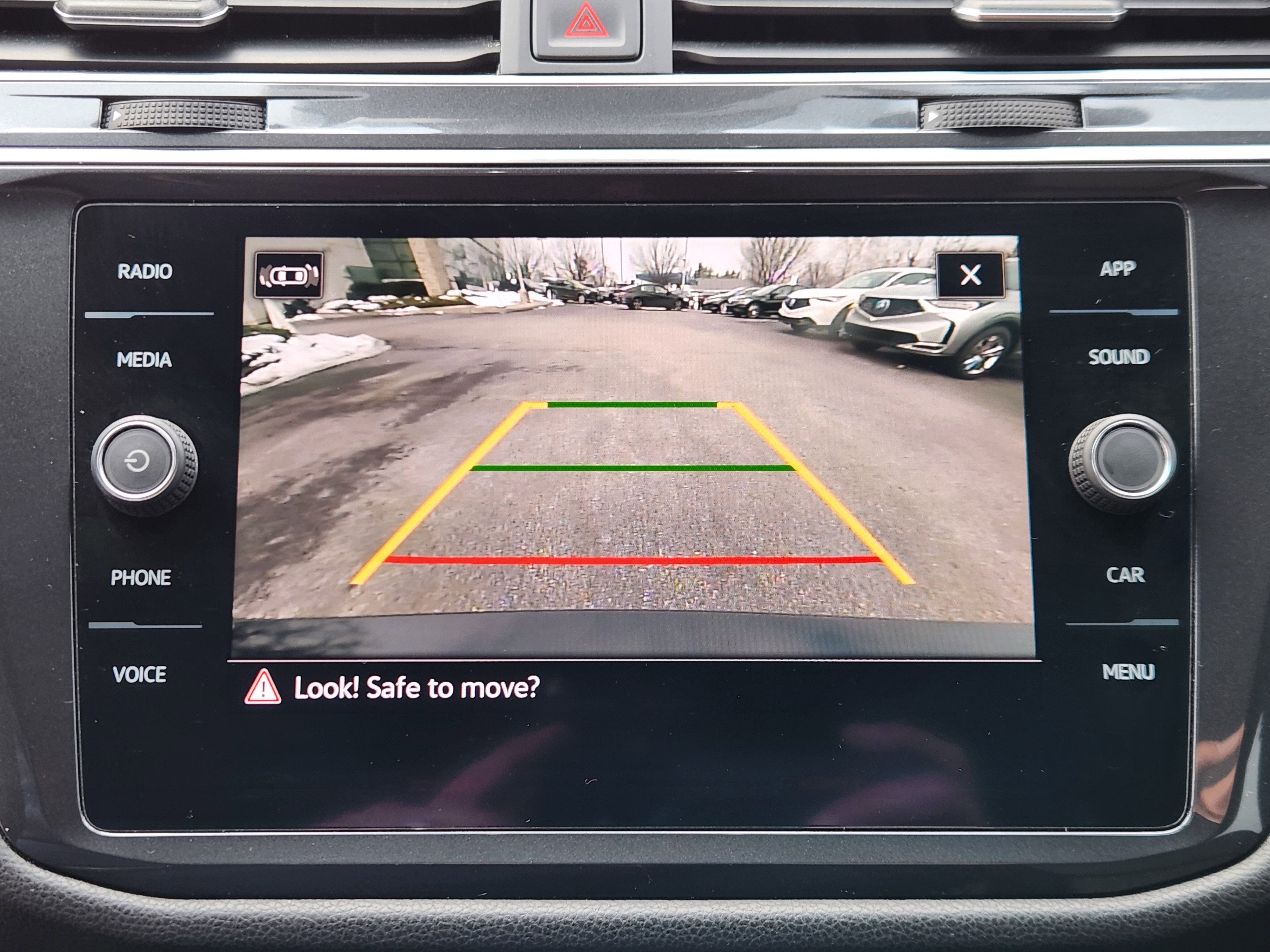 2022 Volkswagen Tiguan SE R-Line Black