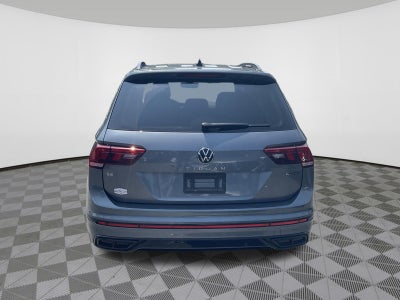 2024 Volkswagen Tiguan SE R-Line Black