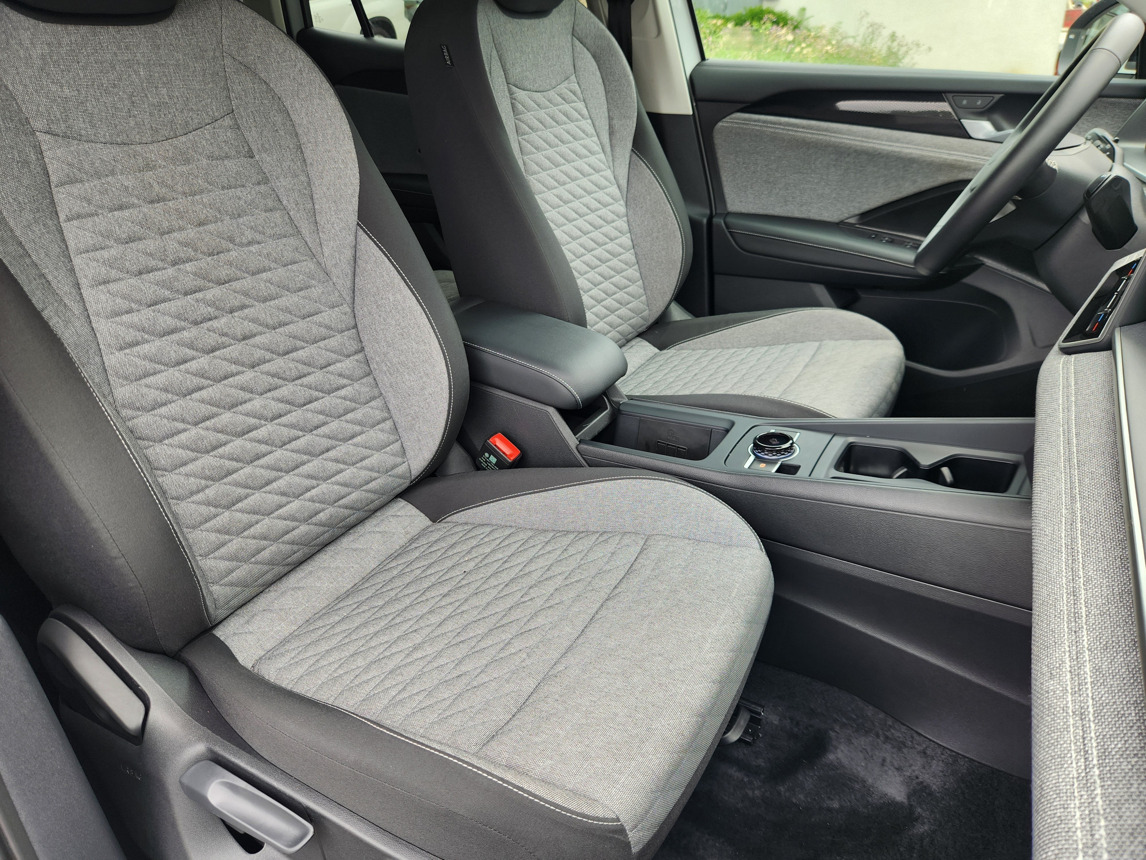 2025 Volkswagen Tiguan S