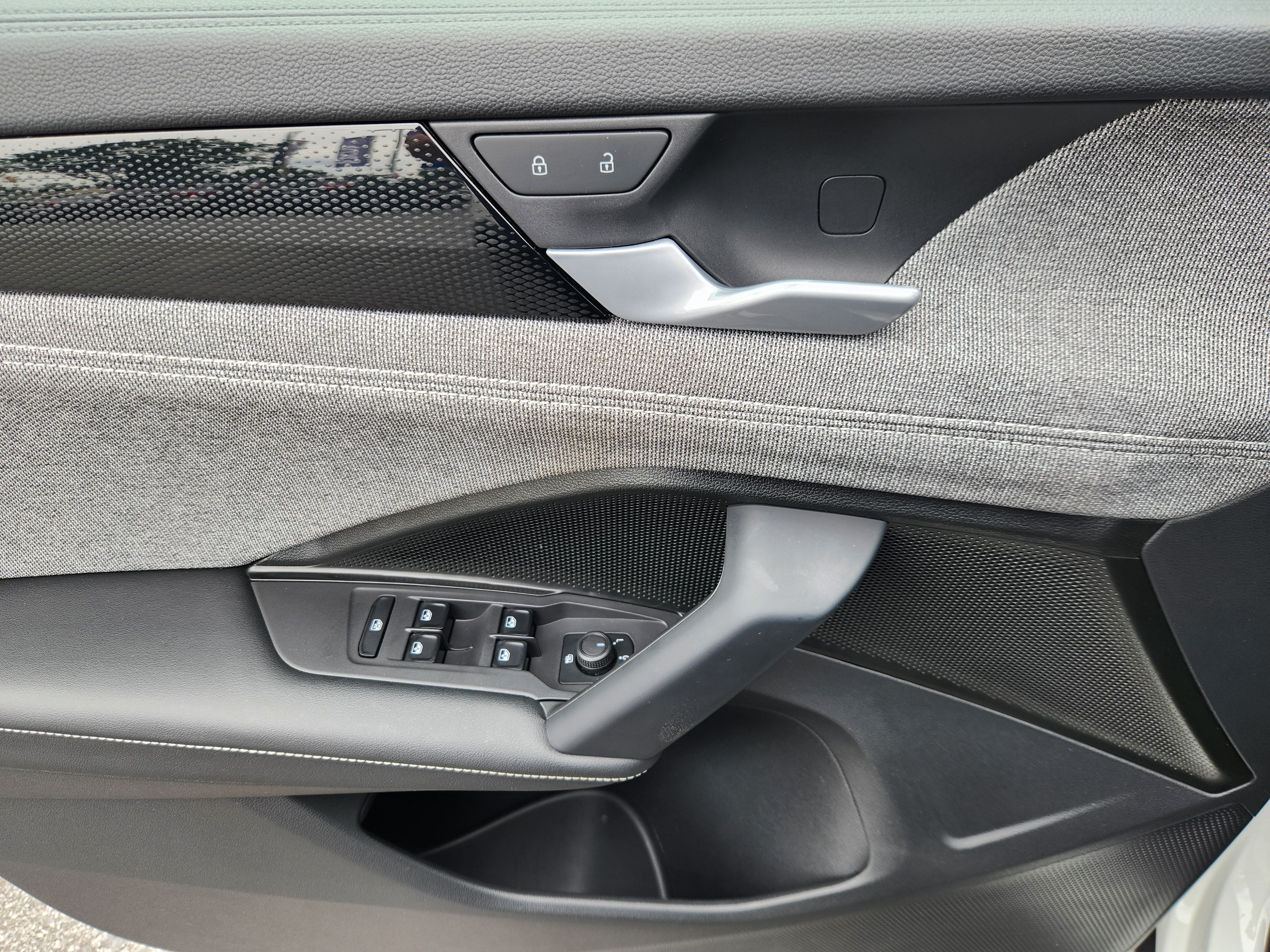 2025 Volkswagen Tiguan S