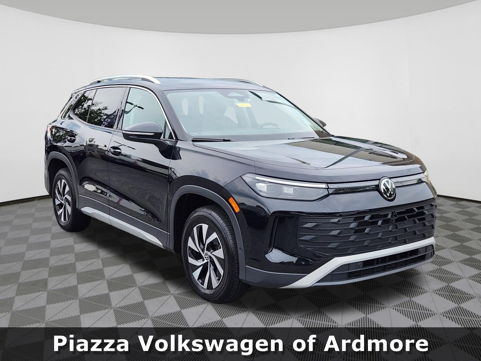 2025 Volkswagen Tiguan S